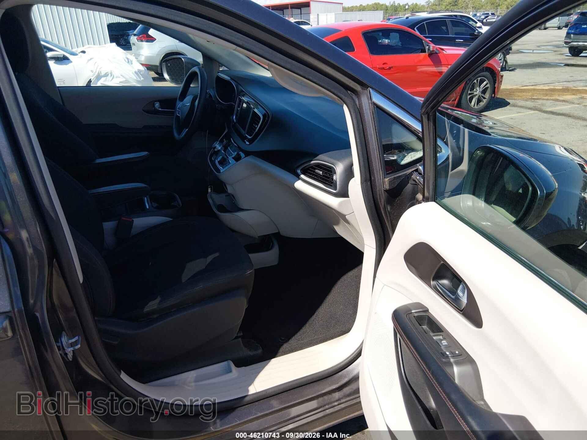 2018 CHRYSLER PACIFICA - VIN: 2C4RC1FG6JR279177 - Photo 5