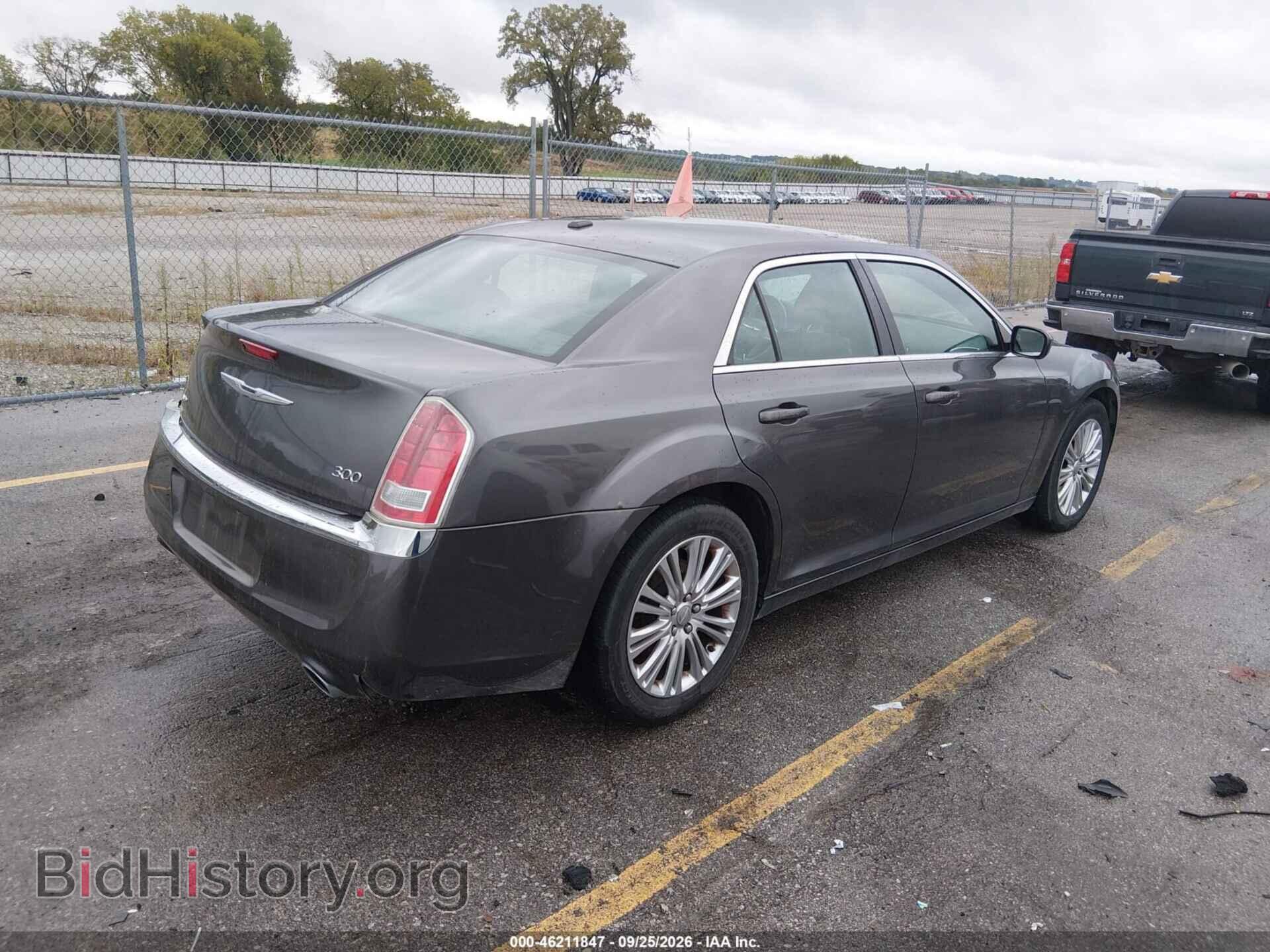 2014 CHRYSLER 300 - VIN: 2C3CCARG3EH209489 - Photo 4