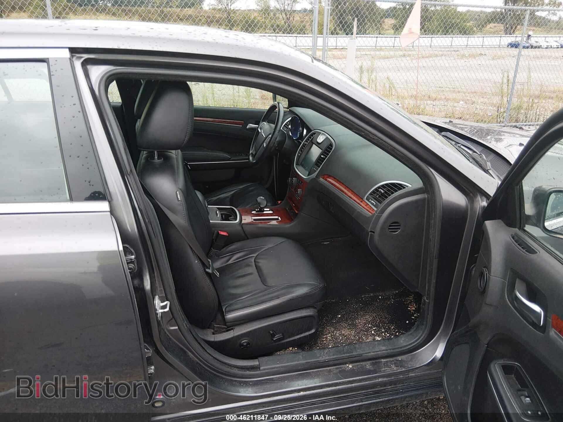 2014 CHRYSLER 300 - VIN: 2C3CCARG3EH209489 - Photo 5