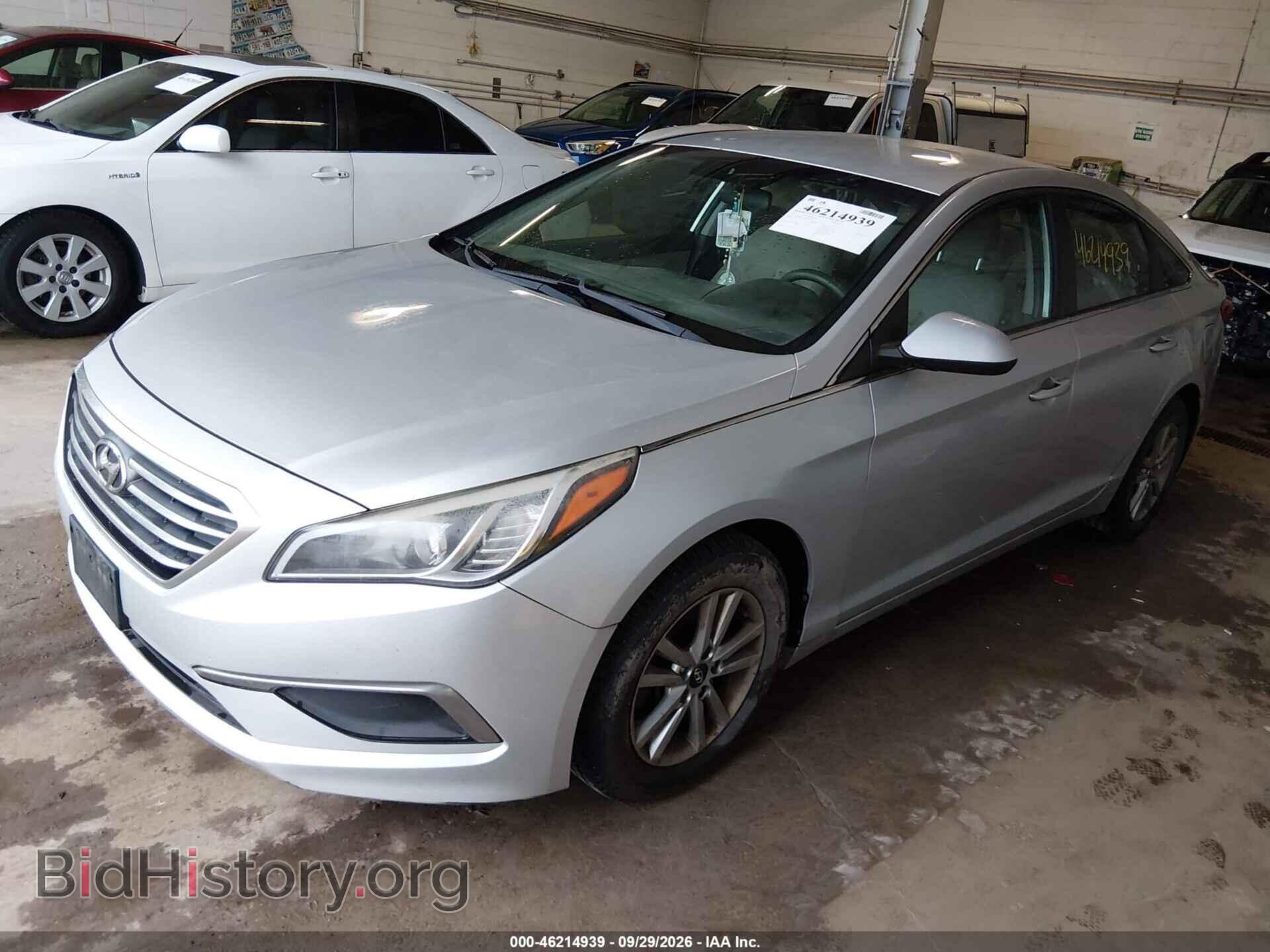 2017 HYUNDAI SONATA - VIN: 5NPE24AF7HH472916 - Фото 2