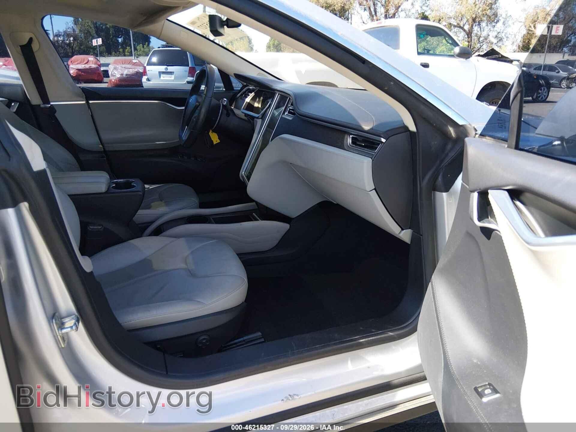 2013 TESLA MODEL S - VIN: 5YJSA1CG6DFP09236 - Фото 5