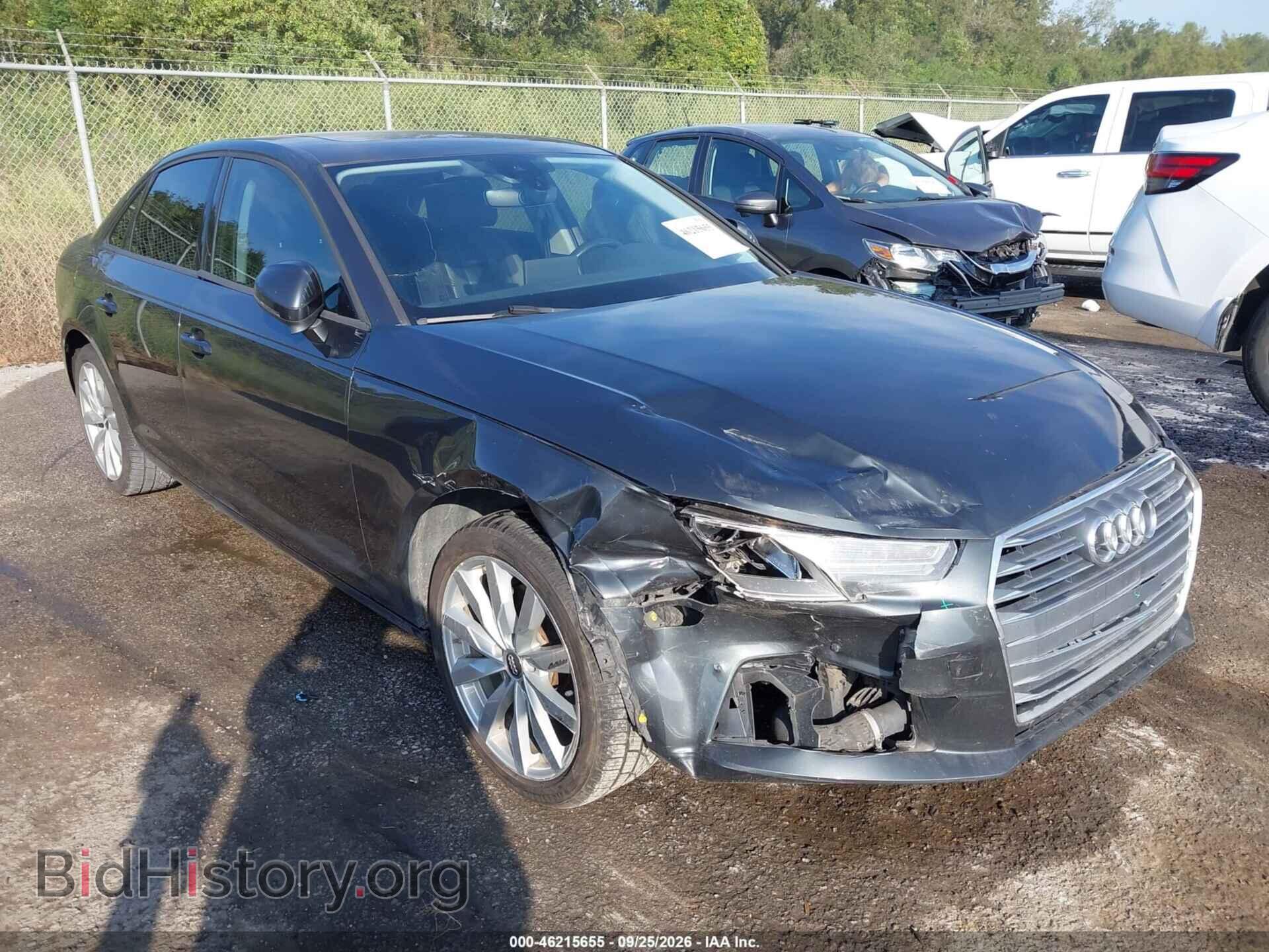 Photo WAUGMAF47HN071663 - AUDI A4 2017