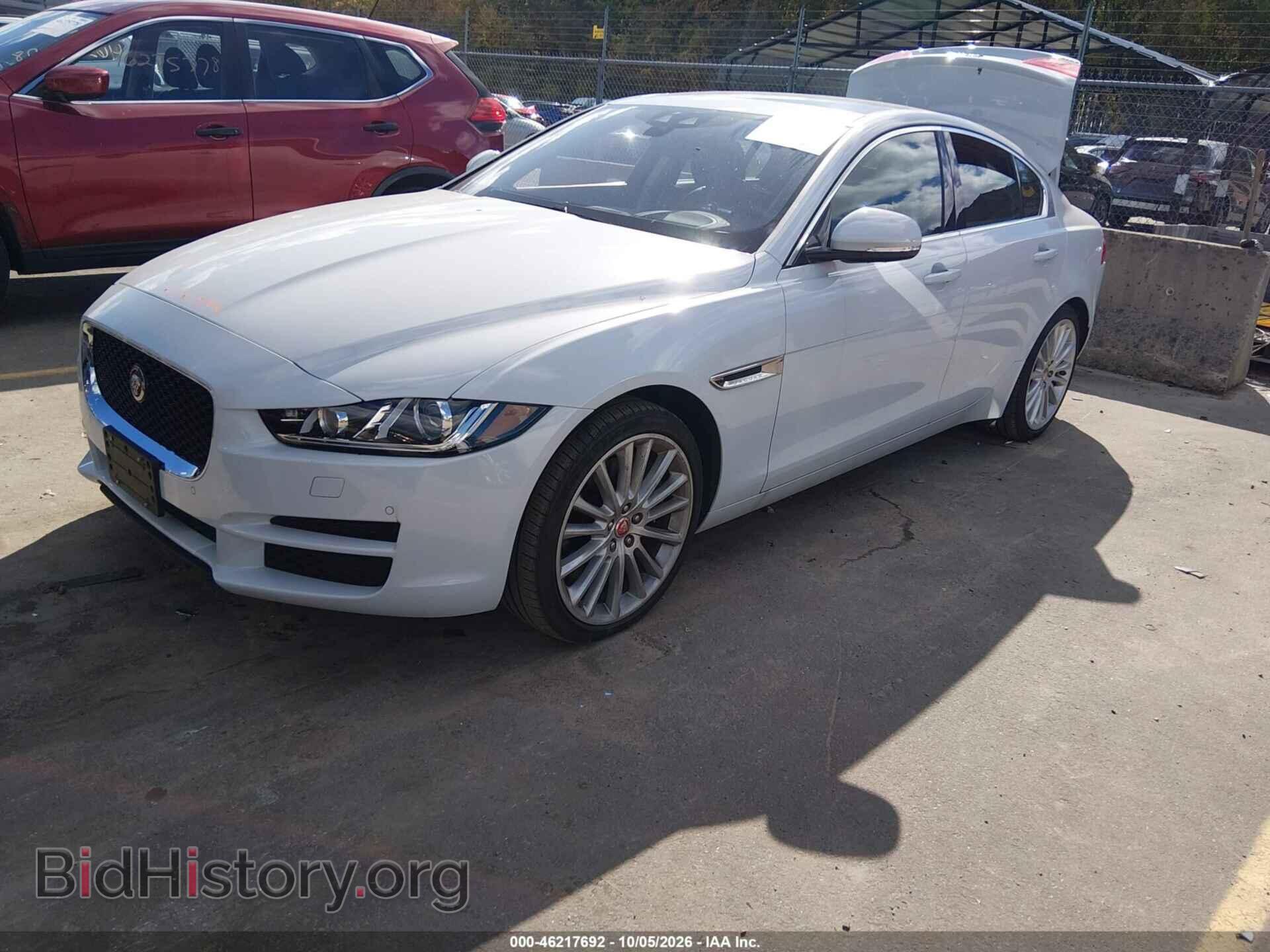 2017 JAGUAR XE - VIN: SAJAN4BVXHA947771 - Фото 2