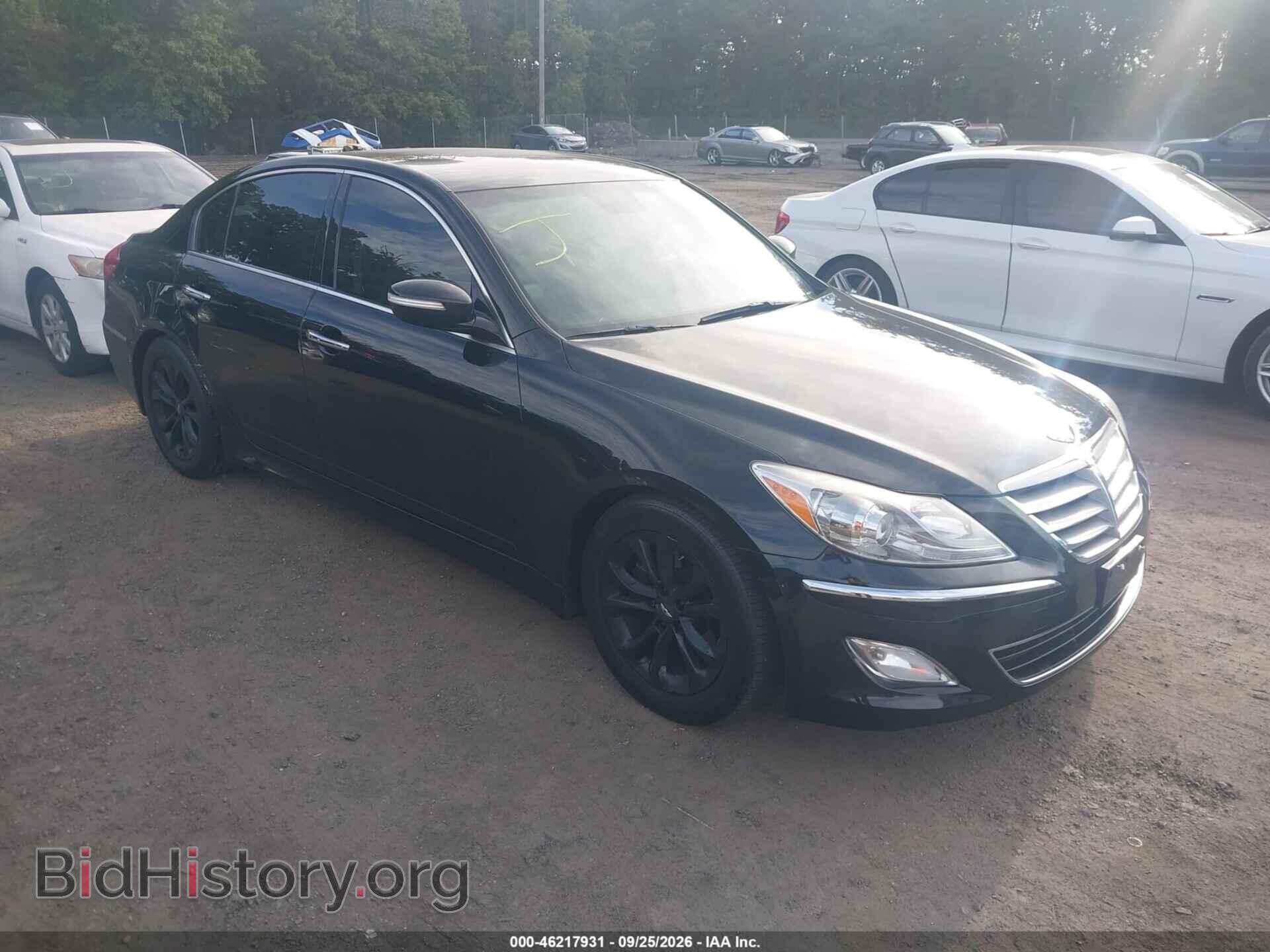 Photo KMHGC4DD2CU181458 - HYUNDAI GENESIS 2012