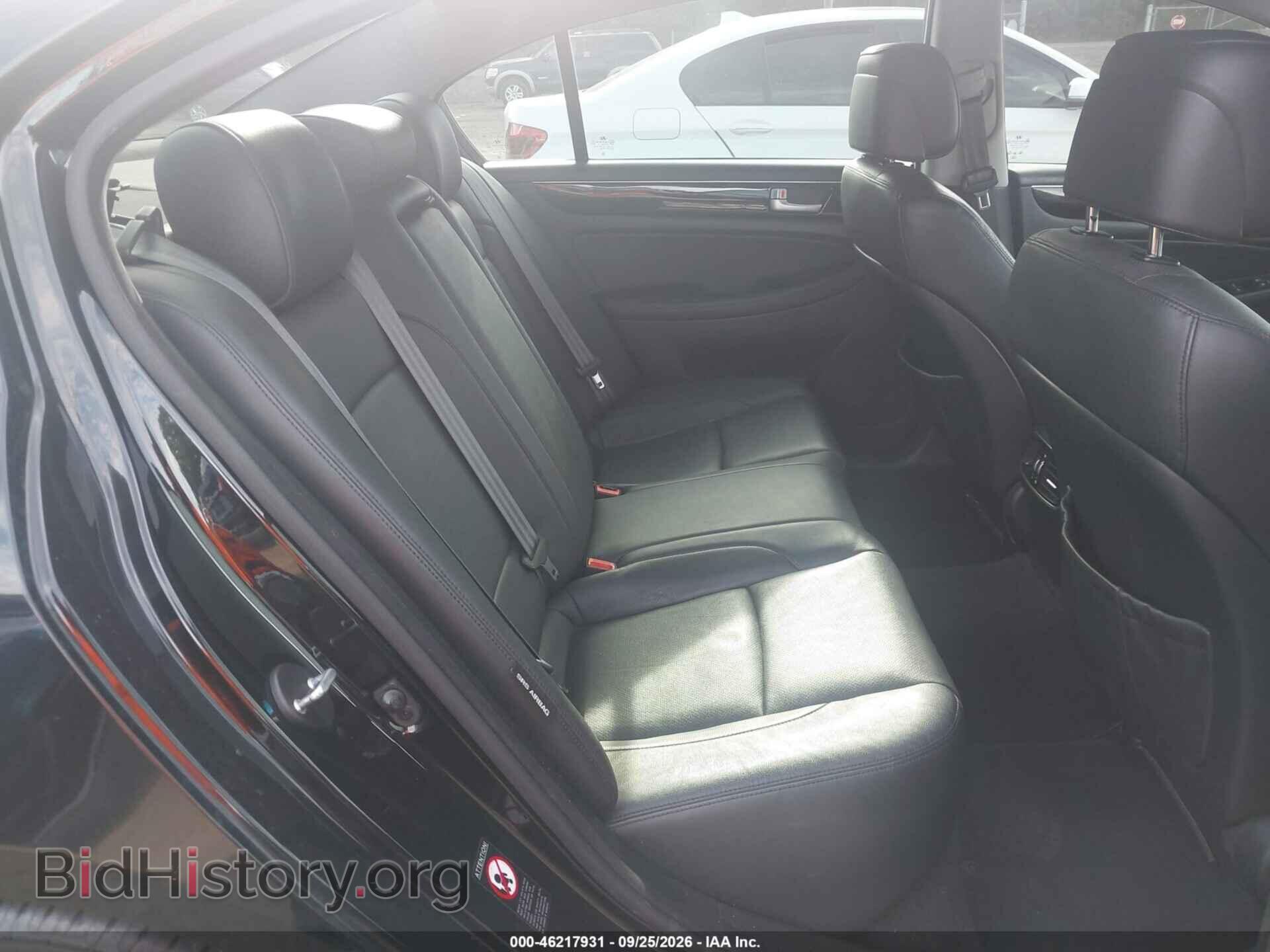 2012 HYUNDAI GENESIS - VIN: KMHGC4DD2CU181458 - Photo 8