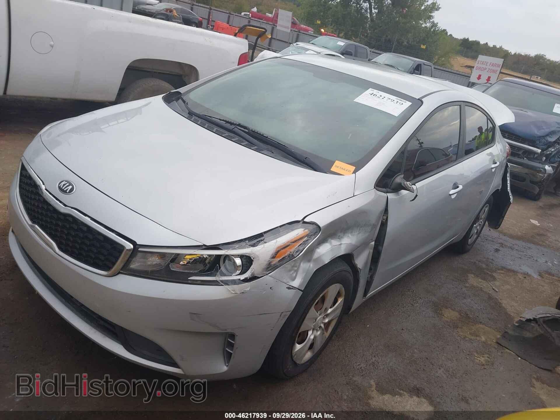 2017 KIA FORTE - VIN: 3KPFL4A71HE113379 - Фото 2