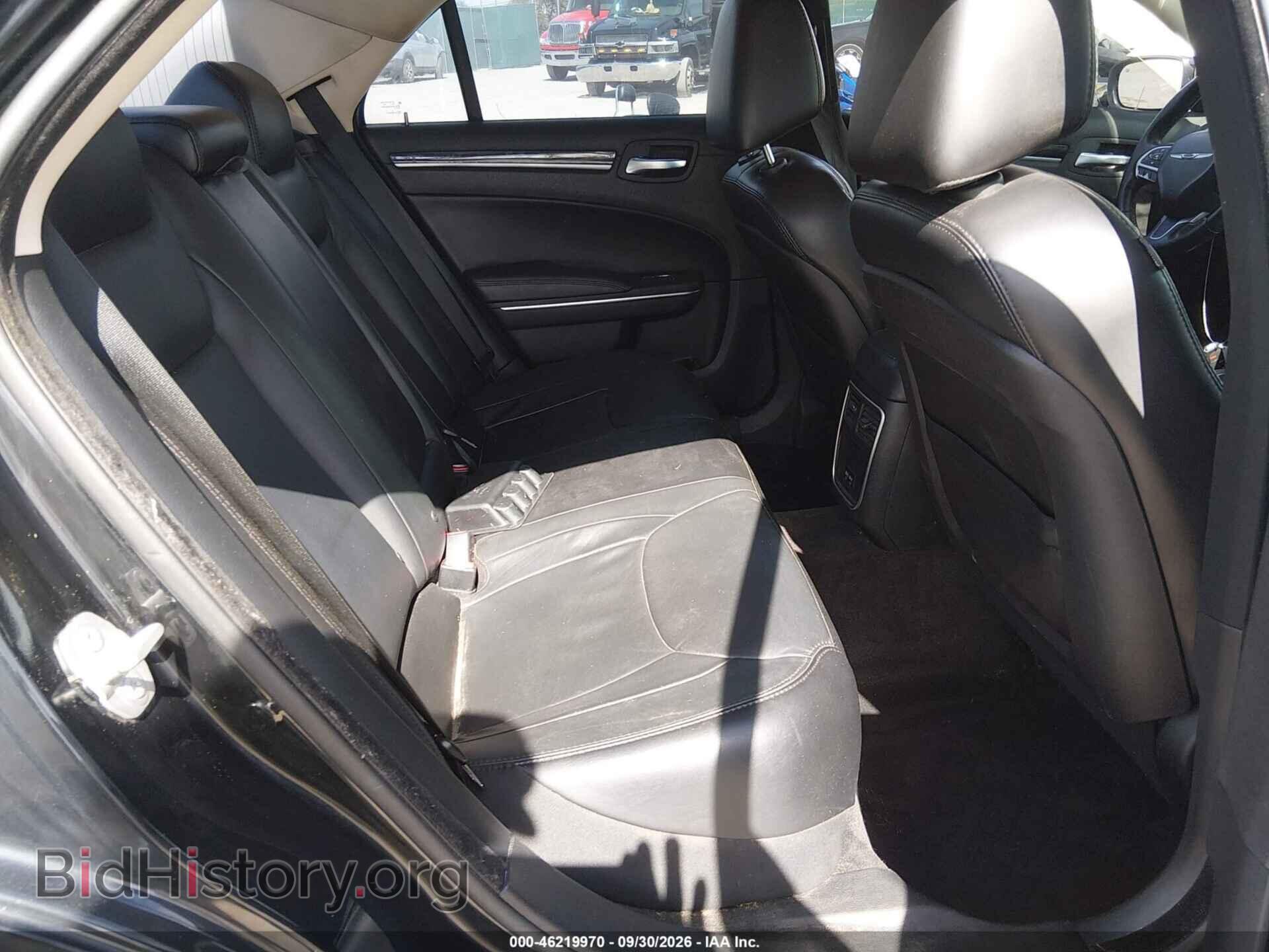 2016 CHRYSLER 300 - VIN: 2C3CCAAG0GH164123 - Photo 8