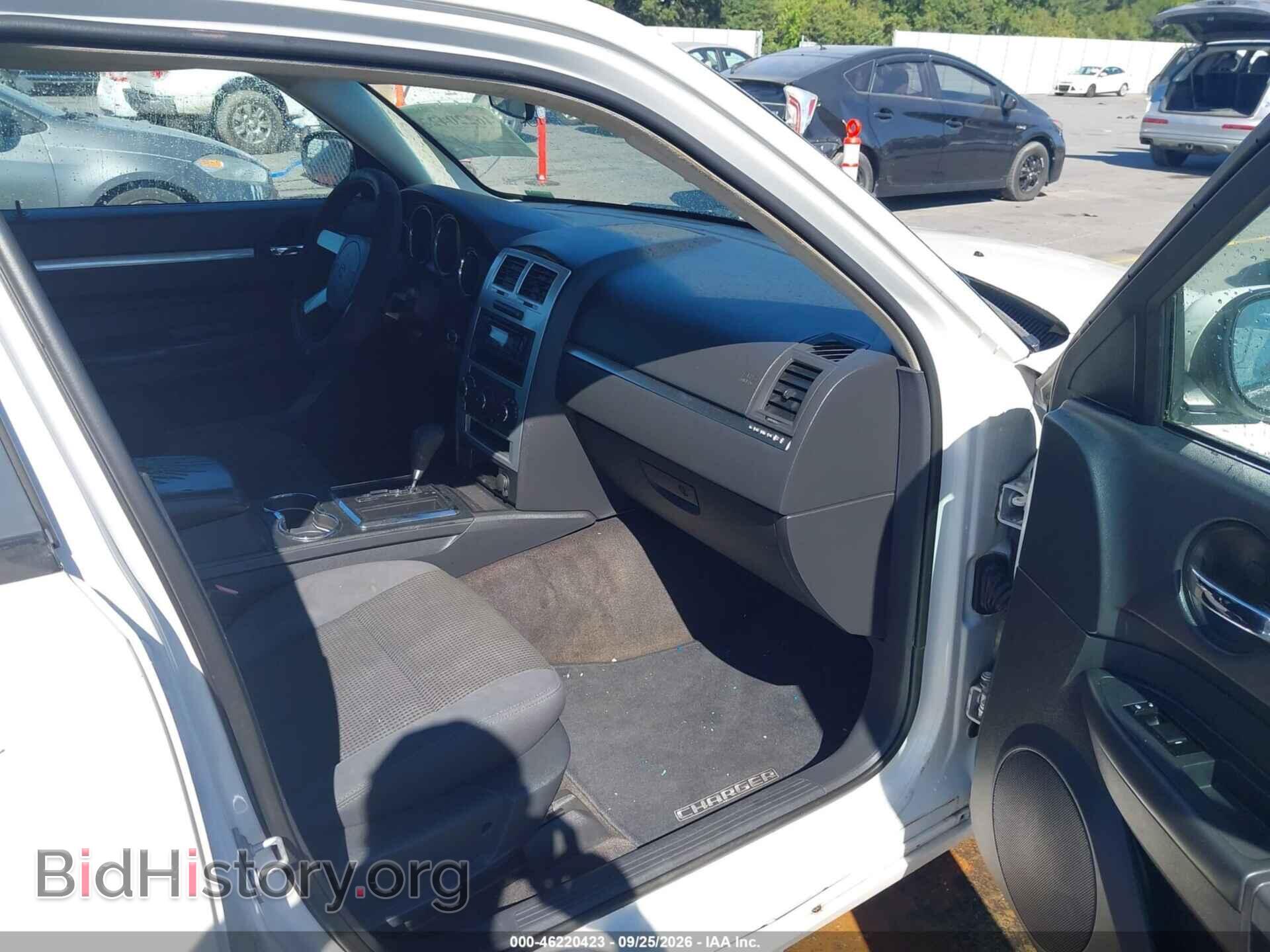 2010 DODGE CHARGER - VIN: 2B3CA3CV0AH181053 - Photo 5