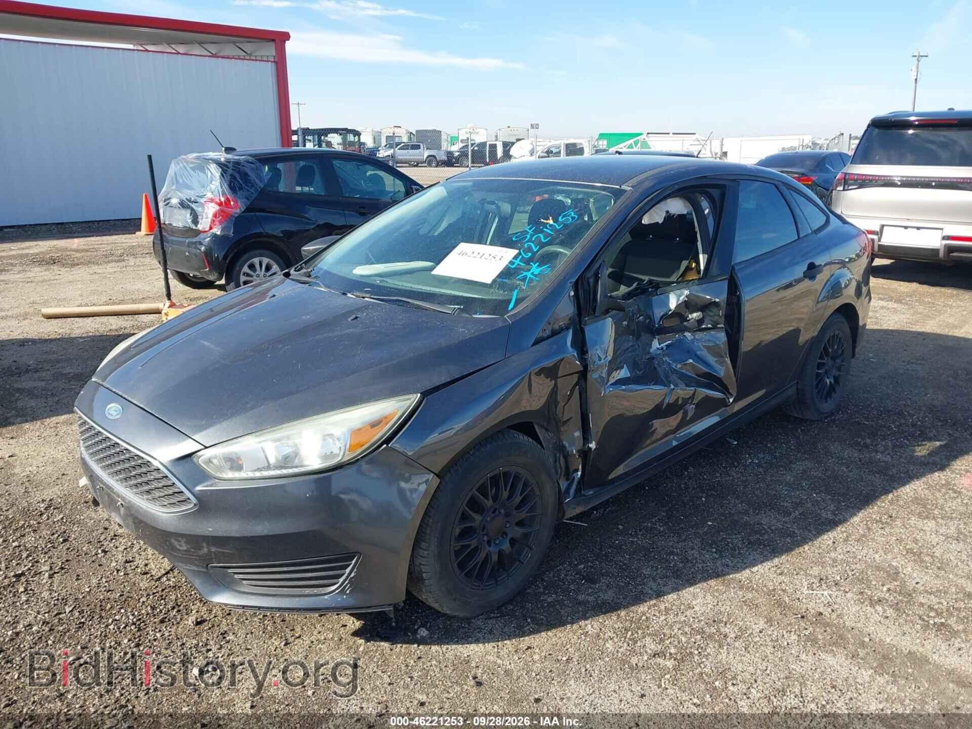 2017 FORD FOCUS - VIN: 1FADP3E22HL295384 - Фото 2