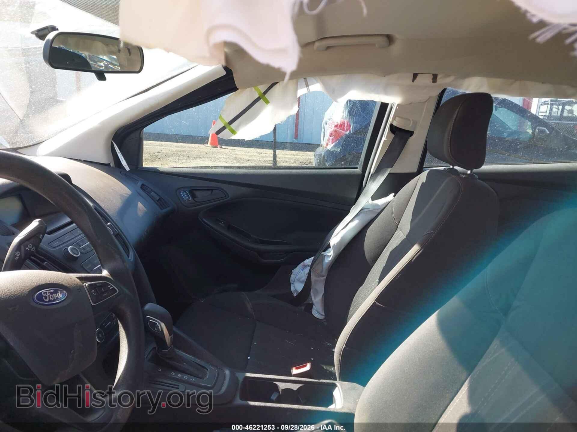 2017 FORD FOCUS - VIN: 1FADP3E22HL295384 - Фото 5