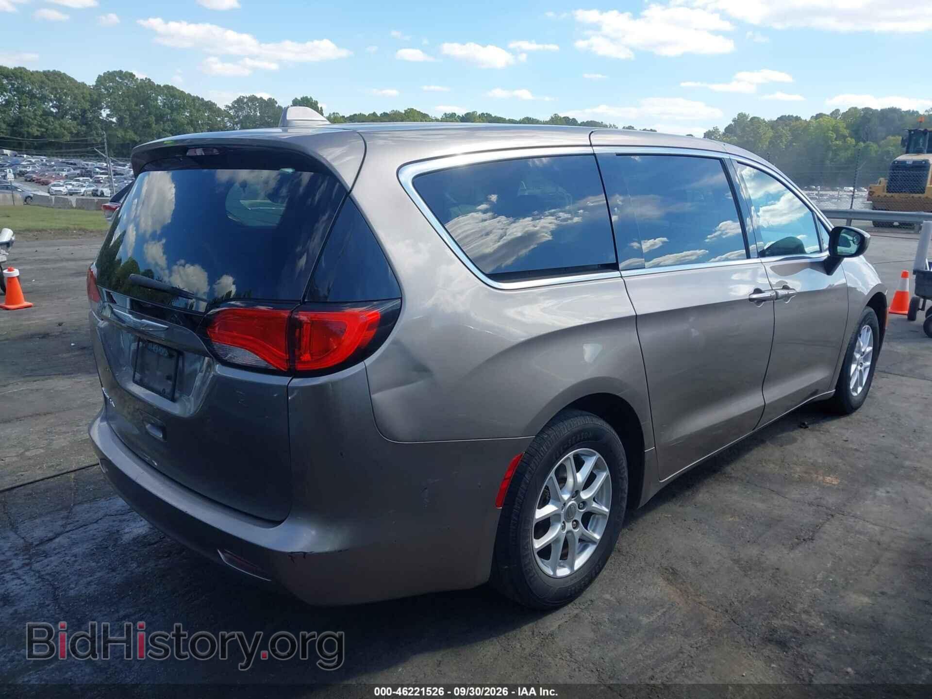 2017 CHRYSLER PACIFICA - VIN: 2C4RC1DG0HR751595 - Photo 4