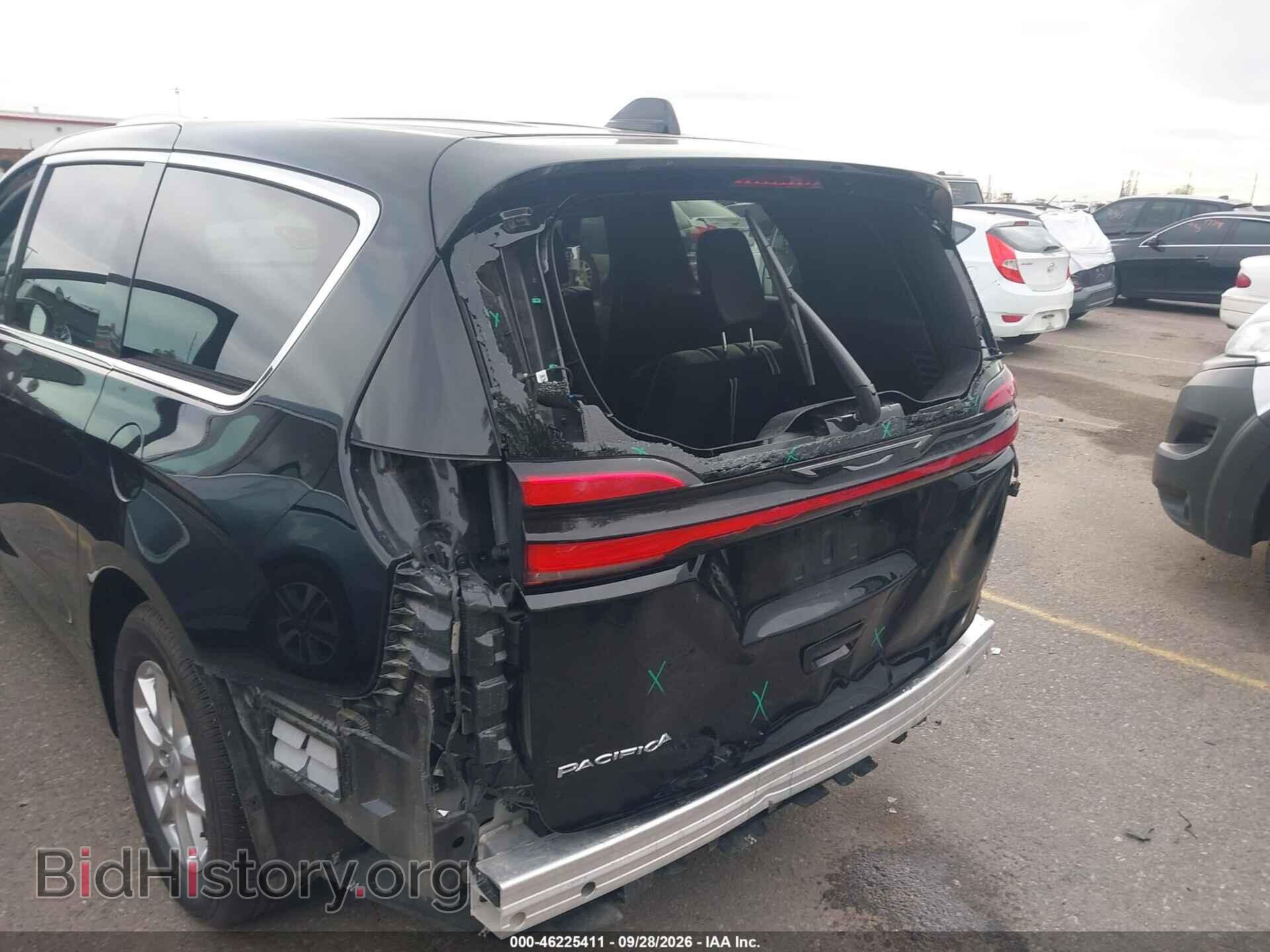 2027 CHRYSLER PACIFICA - VIN: 2C4RC1BG3VR552166 - Photo 6