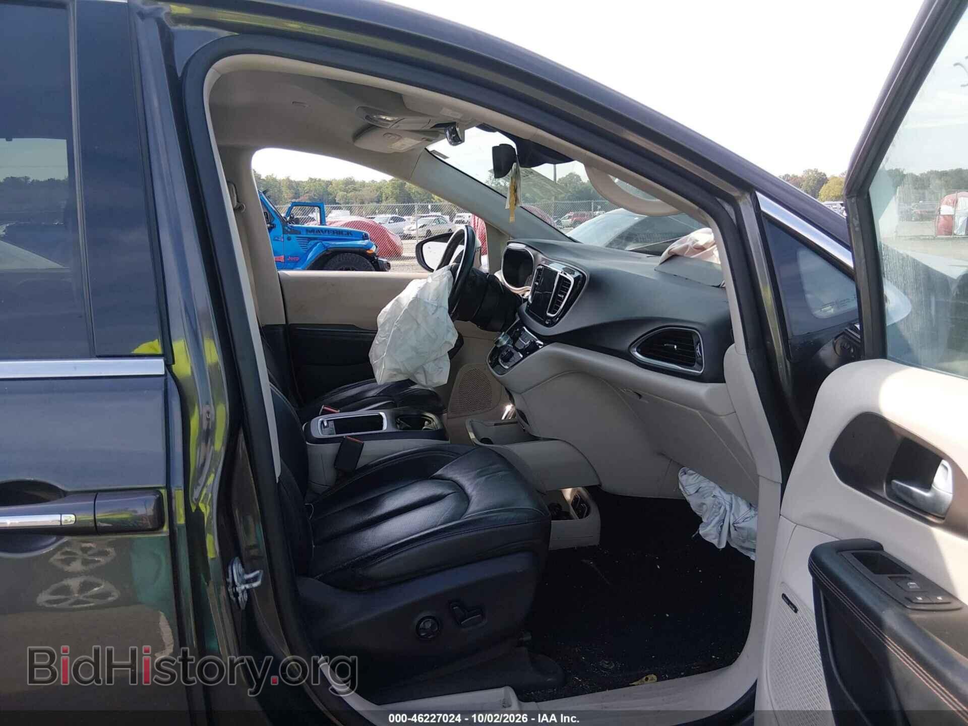 2017 CHRYSLER PACIFICA - VIN: 2C4RC1EG4HR683882 - Photo 5