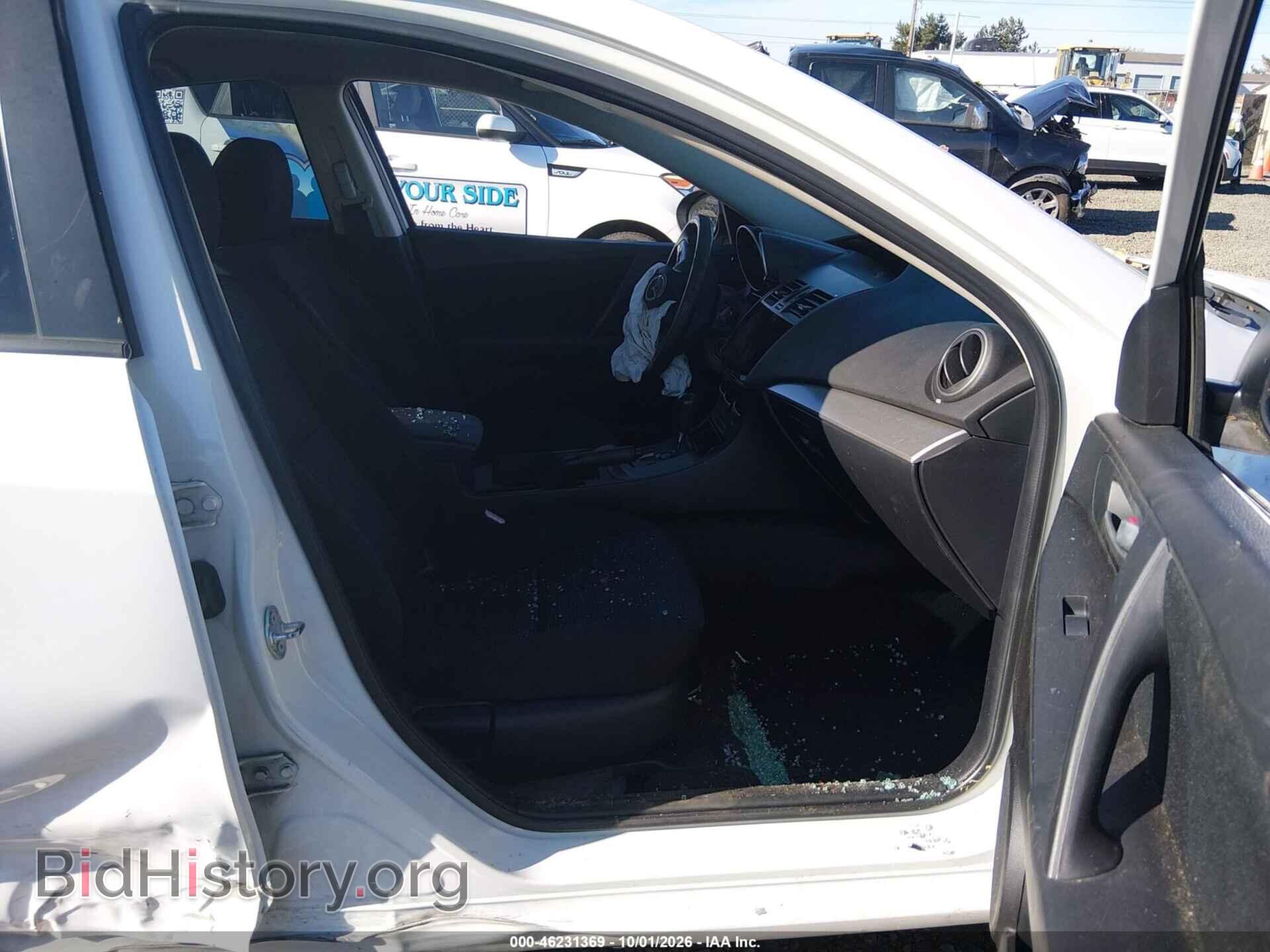 2013 MAZDA MAZDA3 - VIN: JM1BL1TF5D1823786 - Фото 5