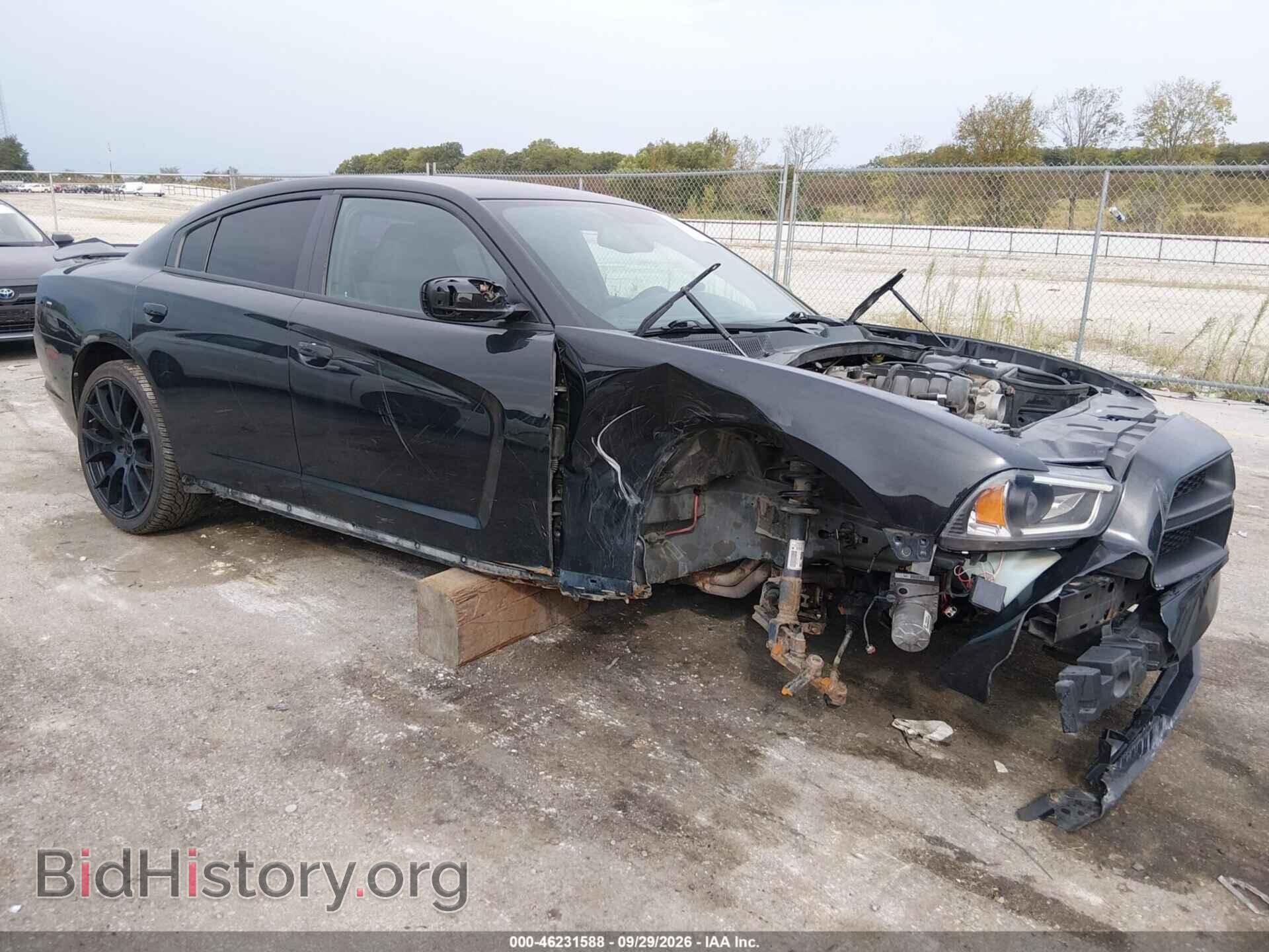 2013 Dodge CHARGER R/T (VIN 2C3CDXCT8DH615563) — photo 1 of 17, IAAI, damage: right front