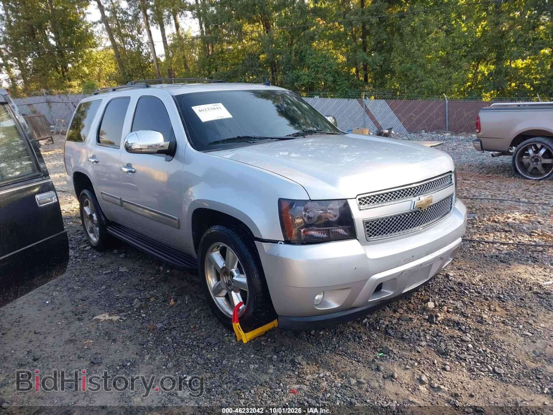 Фотография 1GNSCBE01BR105690 - CHEVROLET TAHOE 2011
