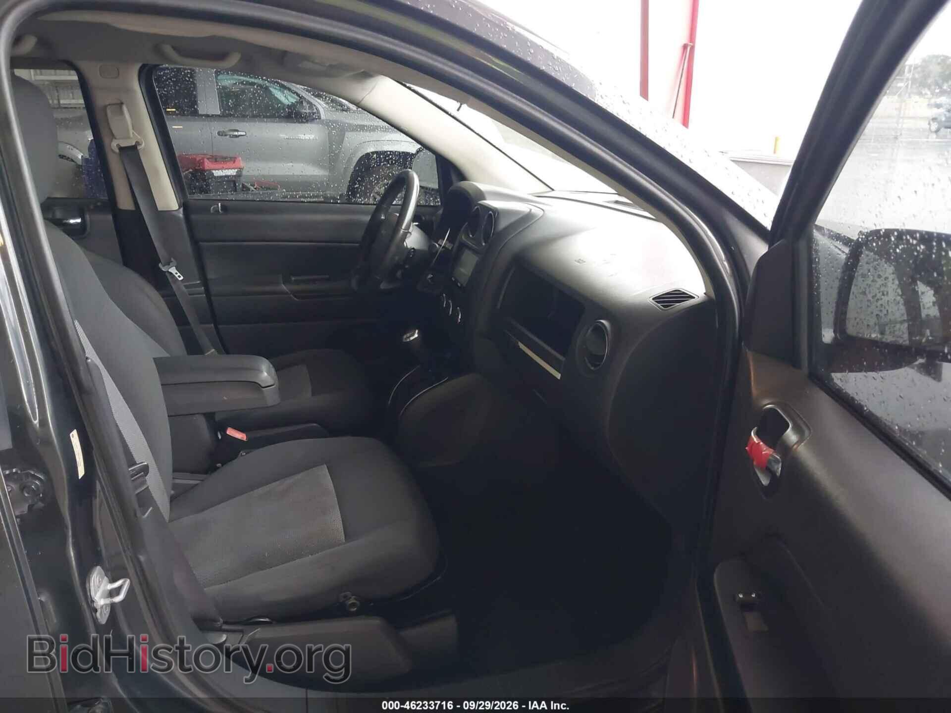 2010 JEEP COMPASS - VIN: 1J4NF1FB9AD671688 - Фото 5