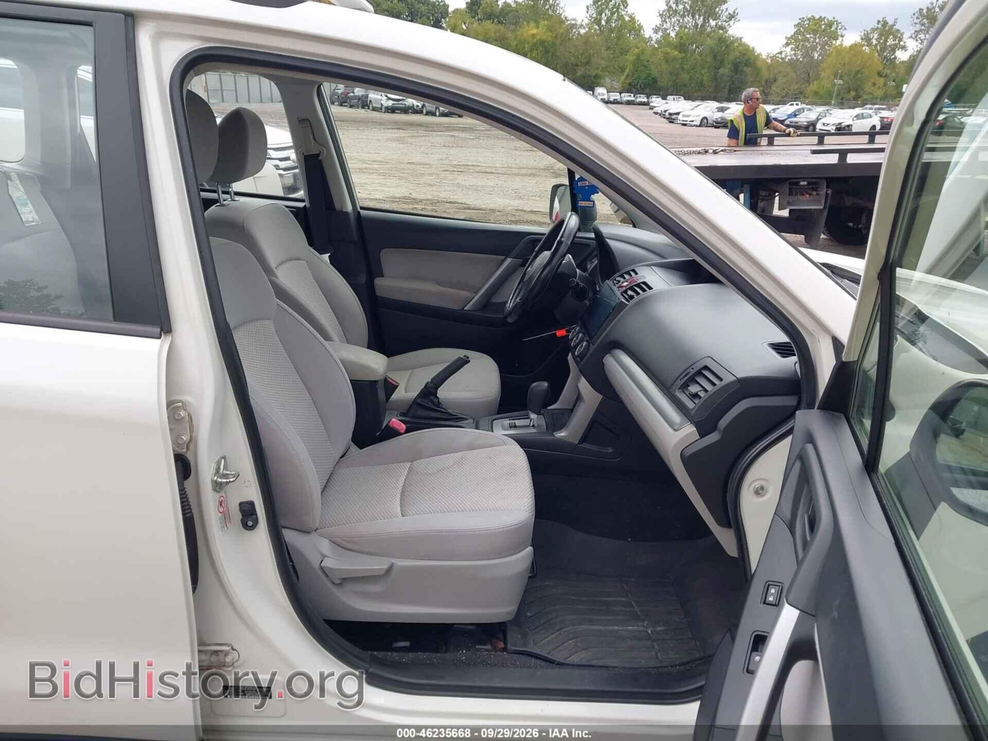 2014 SUBARU FORESTER - VIN: JF2SJAAC0EH454764 - Фото 5