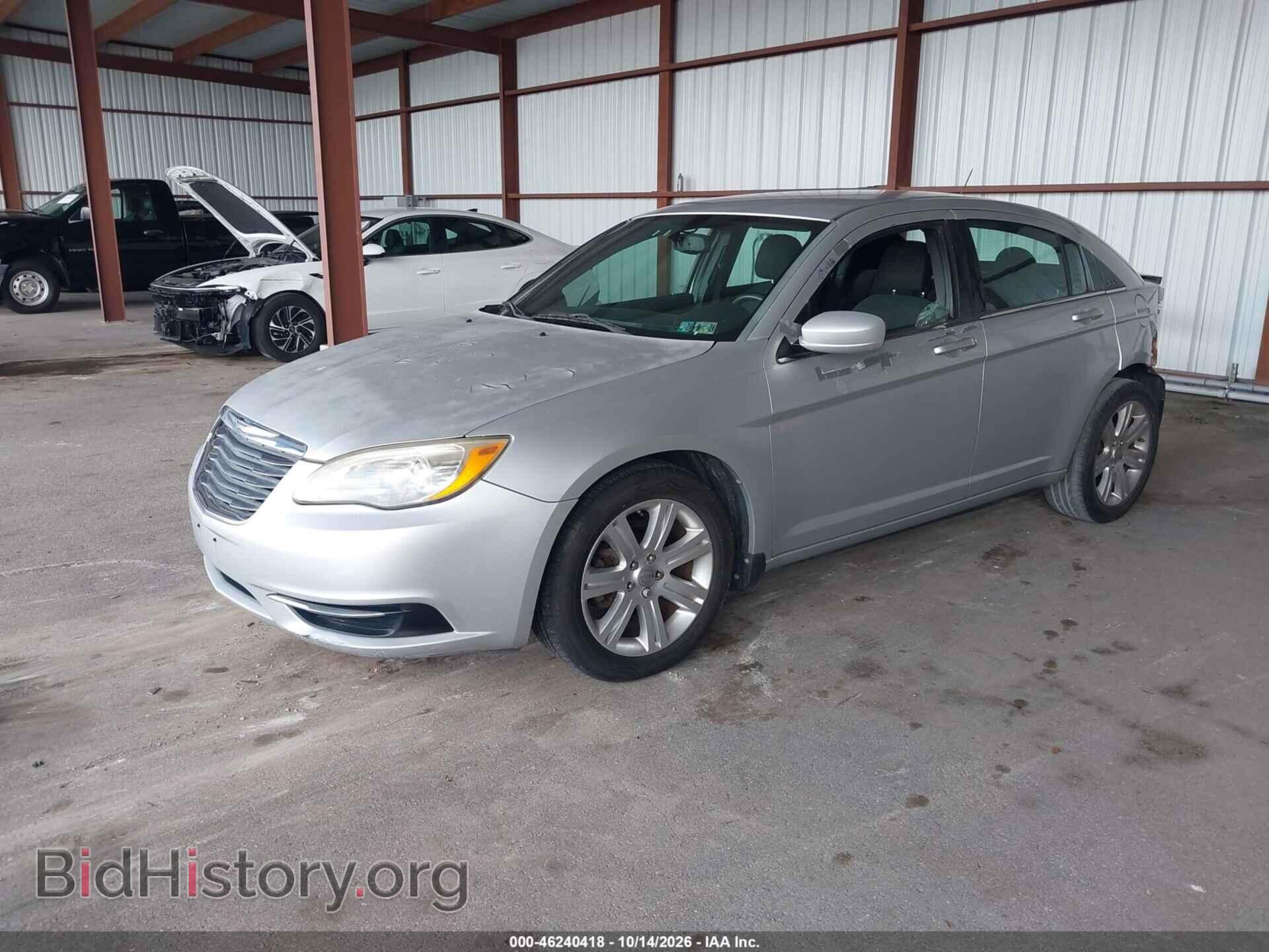2012 CHRYSLER 200 - VIN: 1C3CCBBB8CN211098 - Фото 2