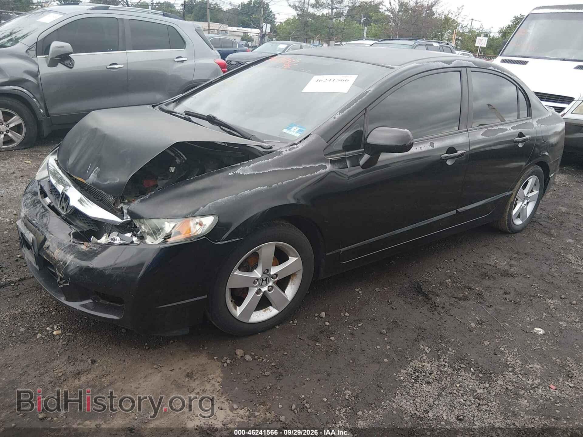 2010 HONDA CIVIC - VIN: 2HGFA1F60AH556977 - Фото 2