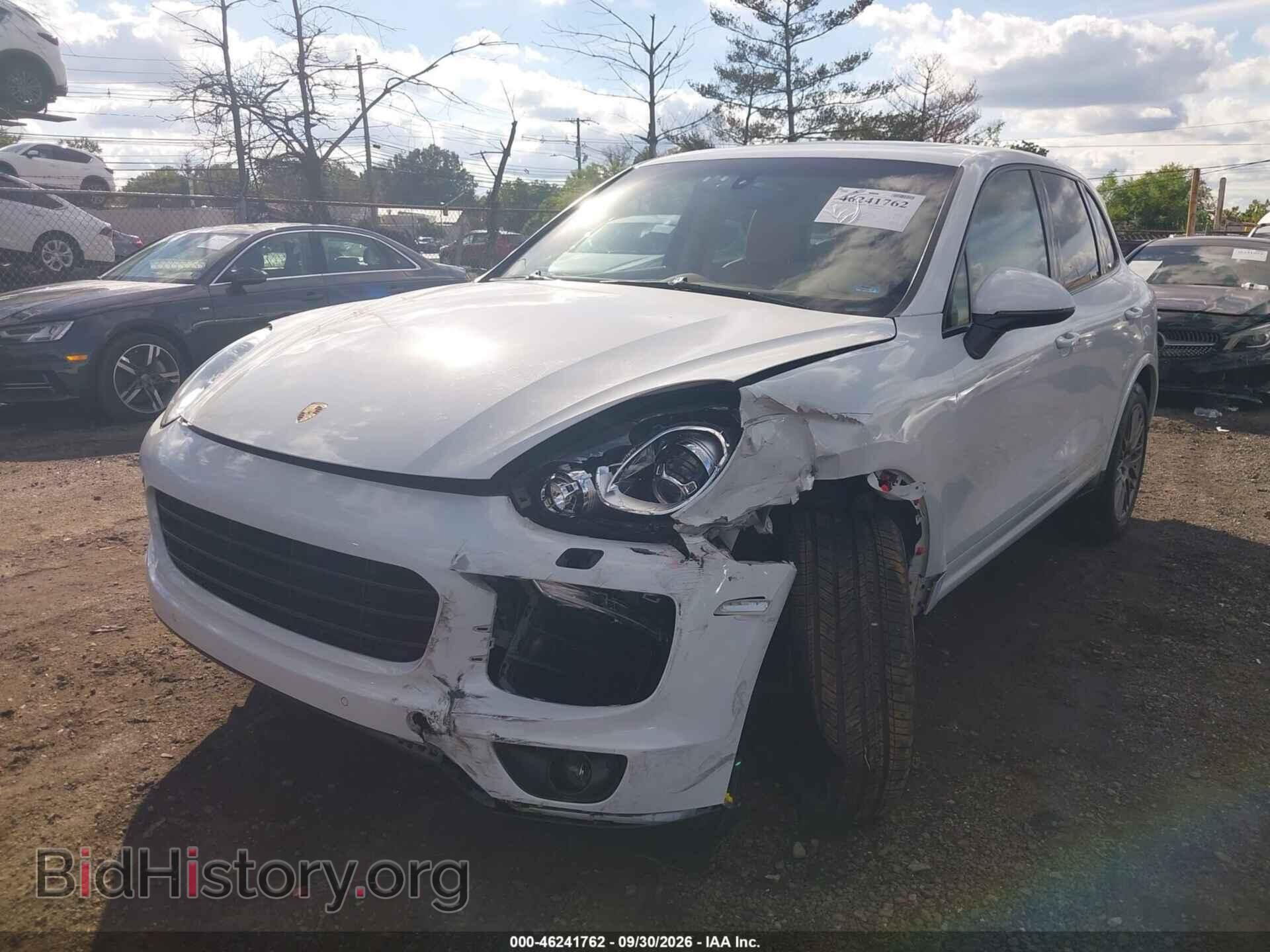 2017 PORSCHE CAYENNE - VIN: WP1AA2A28HKA83561 - Фото 2