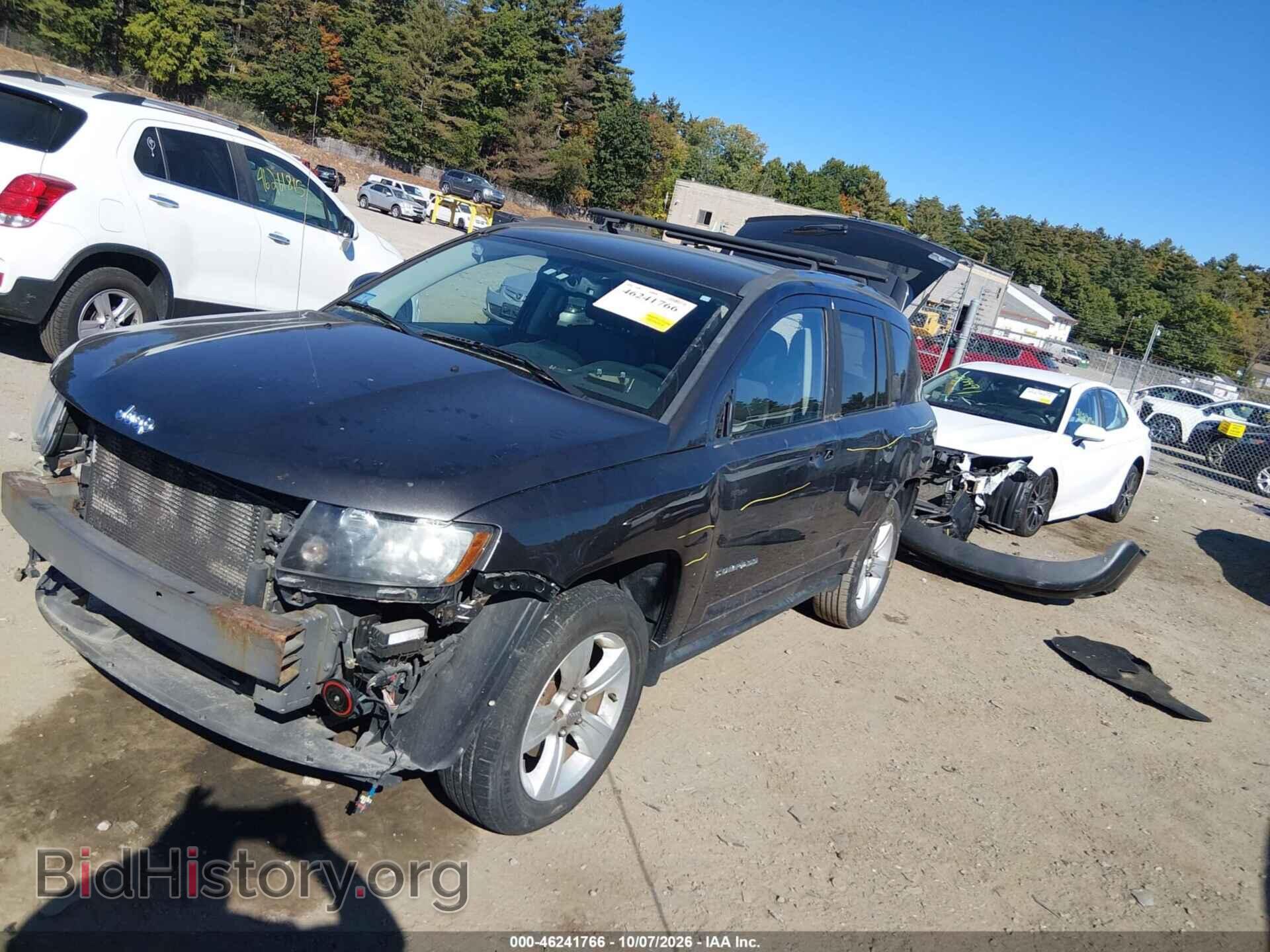 2014 JEEP COMPASS - VIN: 1C4NJDEB3ED761044 - Photo 2