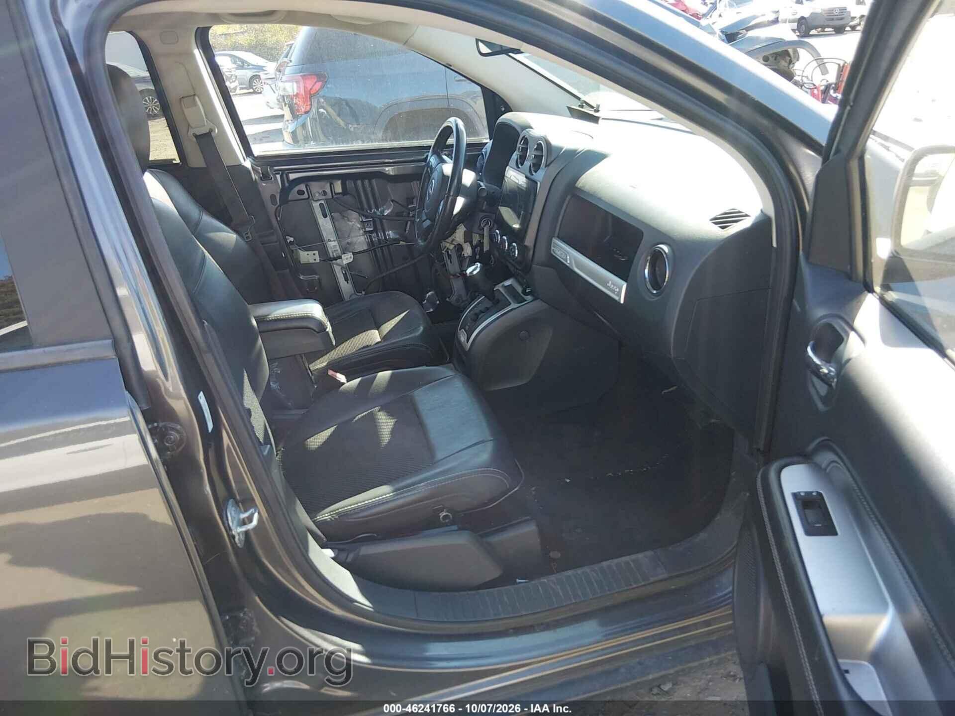 2014 JEEP COMPASS - VIN: 1C4NJDEB3ED761044 - Photo 5