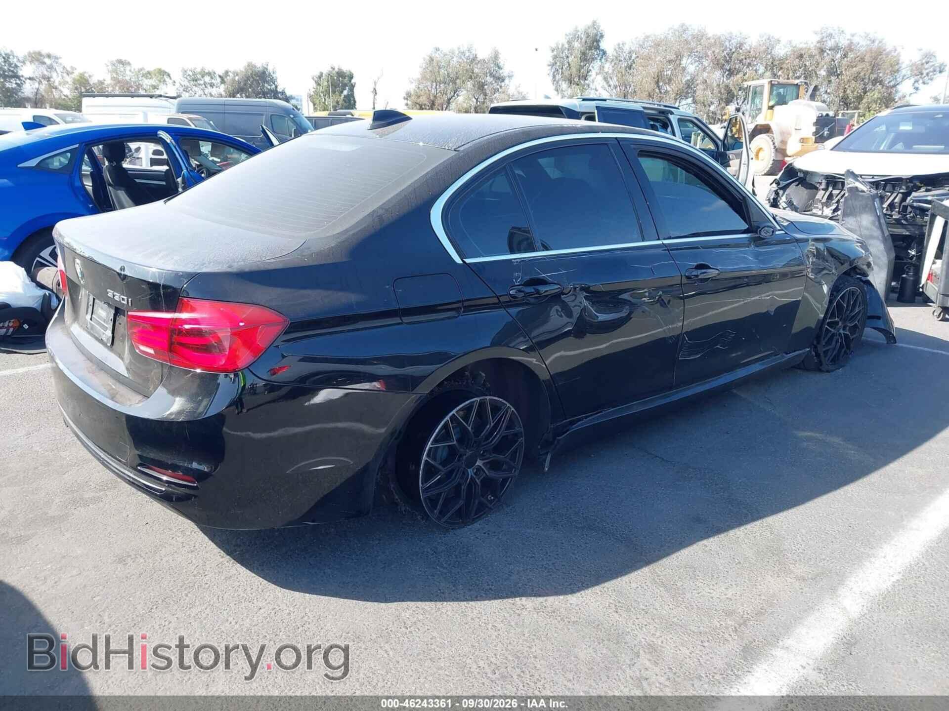 2017 BMW 330I - VIN: WBA8B9C5XHK675800 - Фото 4