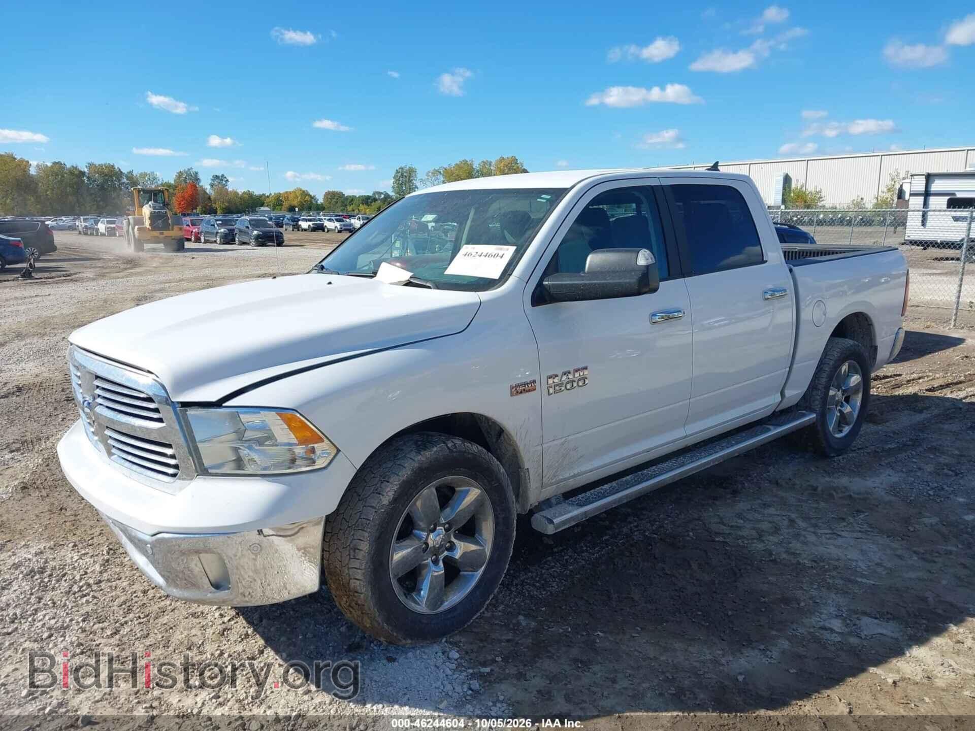 2018 RAM 1500 - VIN: 1C6RR7LTXJS206631 - Фото 2