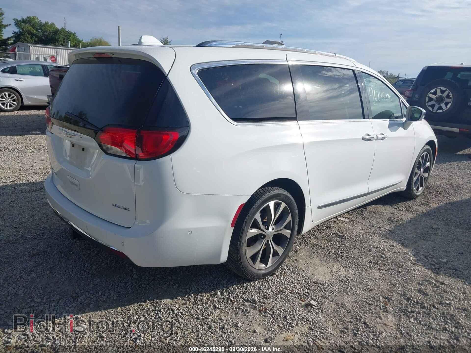 2017 CHRYSLER PACIFICA - VIN: 2C4RC1GG1HR507370 - Photo 4