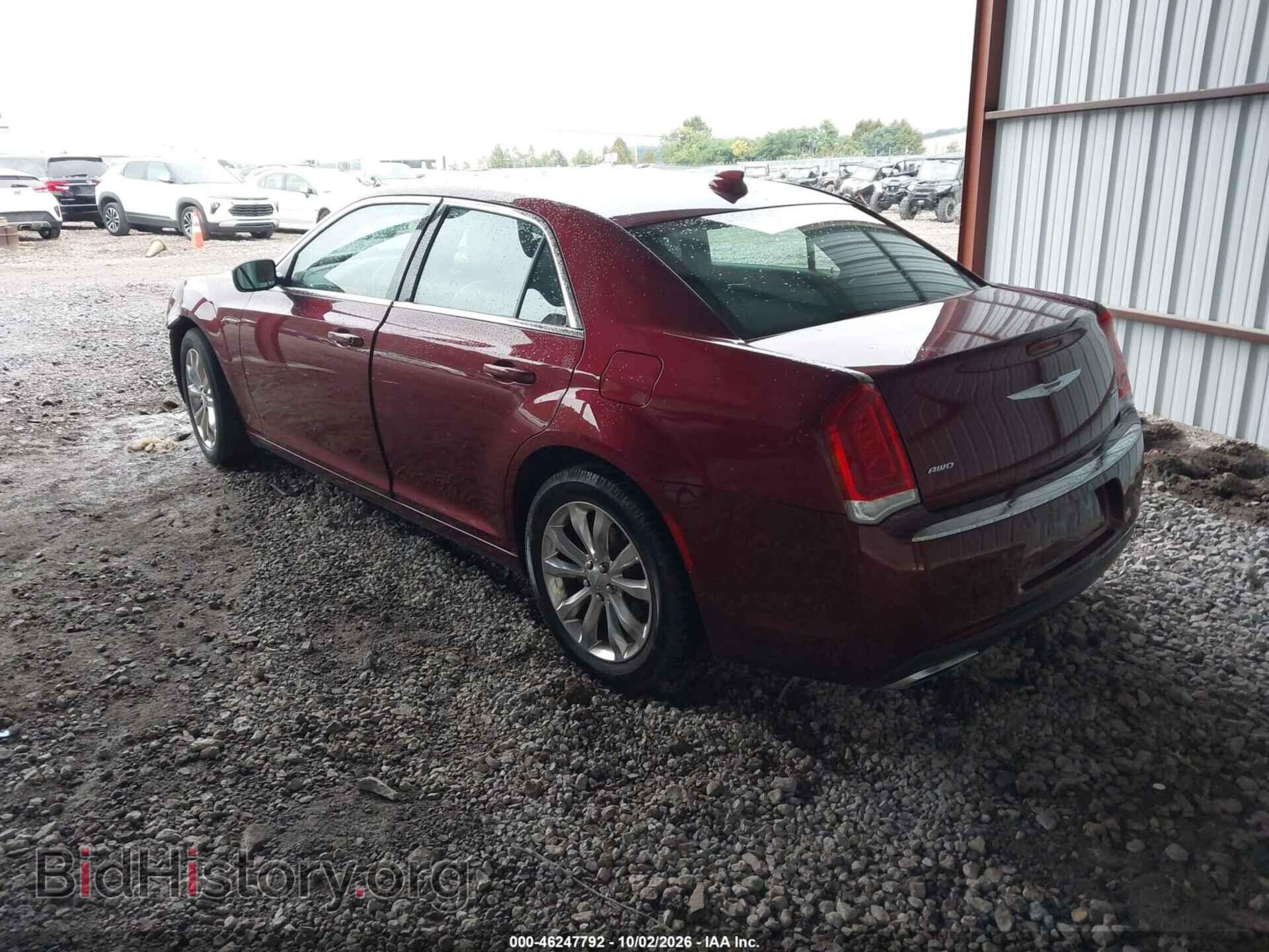 2017 CHRYSLER 300 - VIN: 2C3CCARG6HH614556 - Фото 3