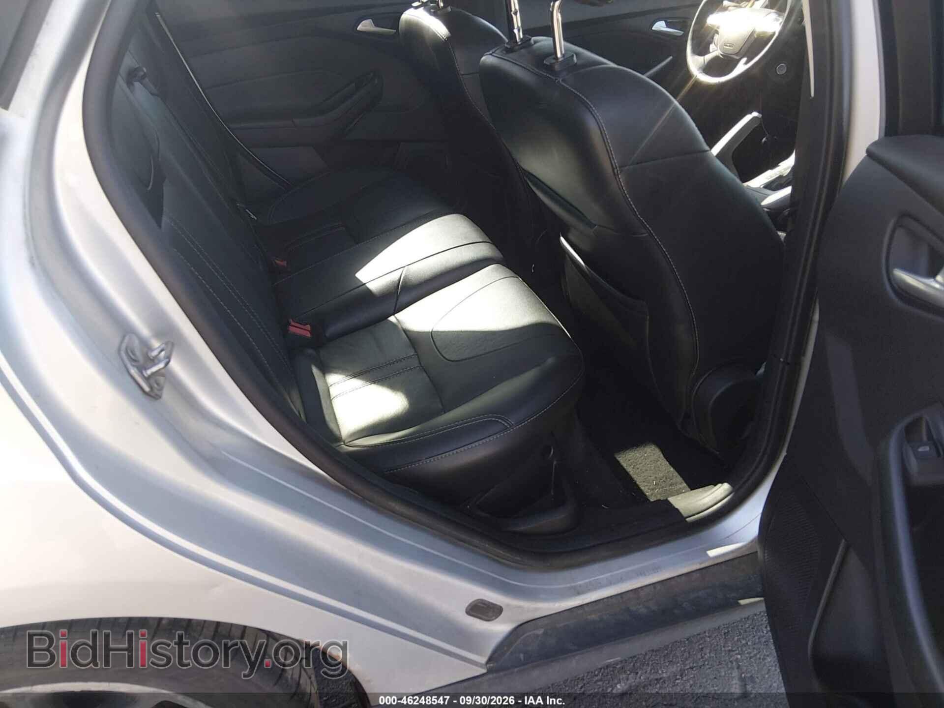 2014 Ford FOCUS (VIN 1FADP3K28EL302936) — photo 8 of 16