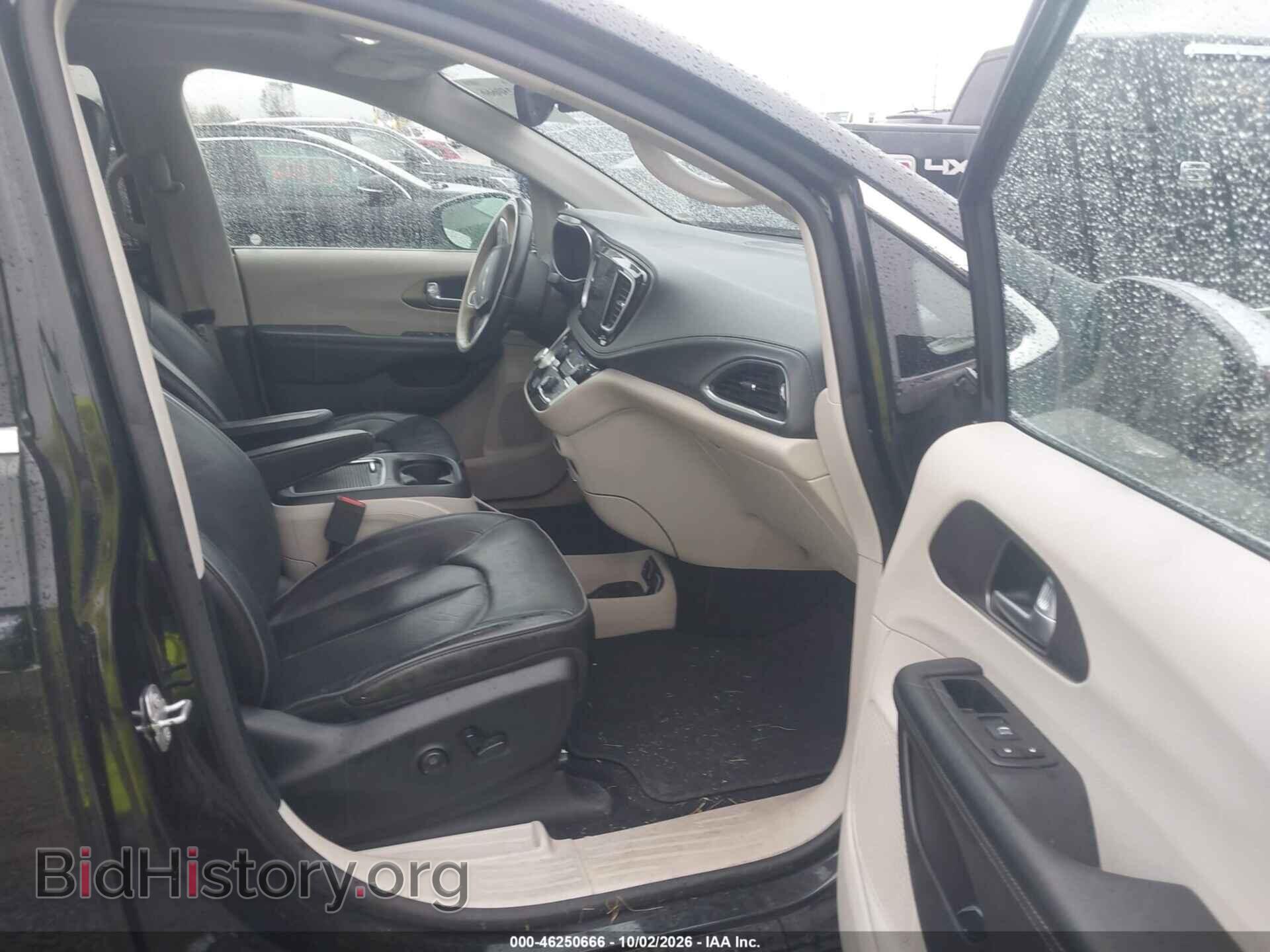 2018 CHRYSLER PACIFICA - VIN: 2C4RC1GG1JR338134 - Фото 5