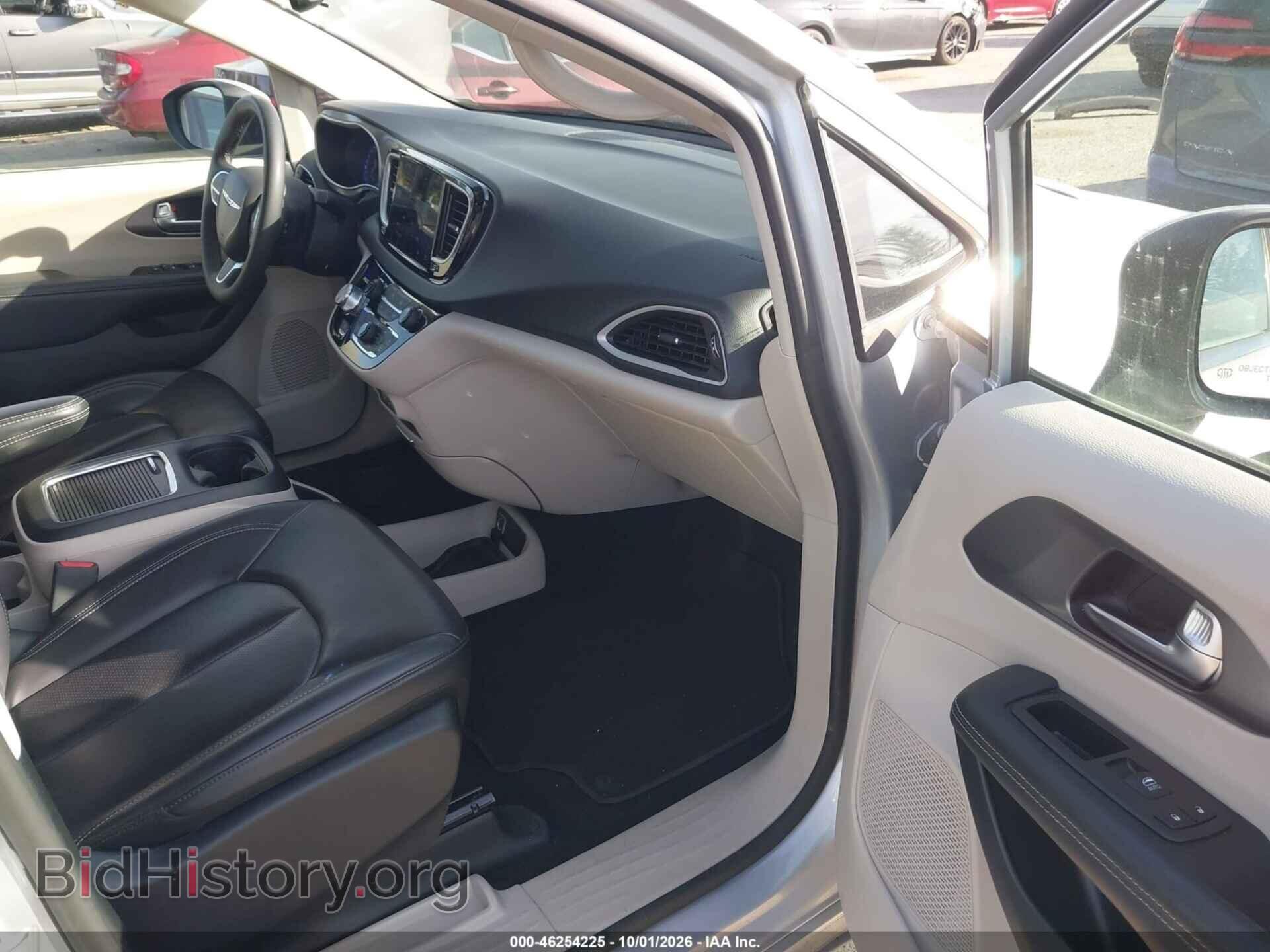 2023 CHRYSLER PACIFICA - VIN: 2C4RC1BG8PR620657 - Photo 5