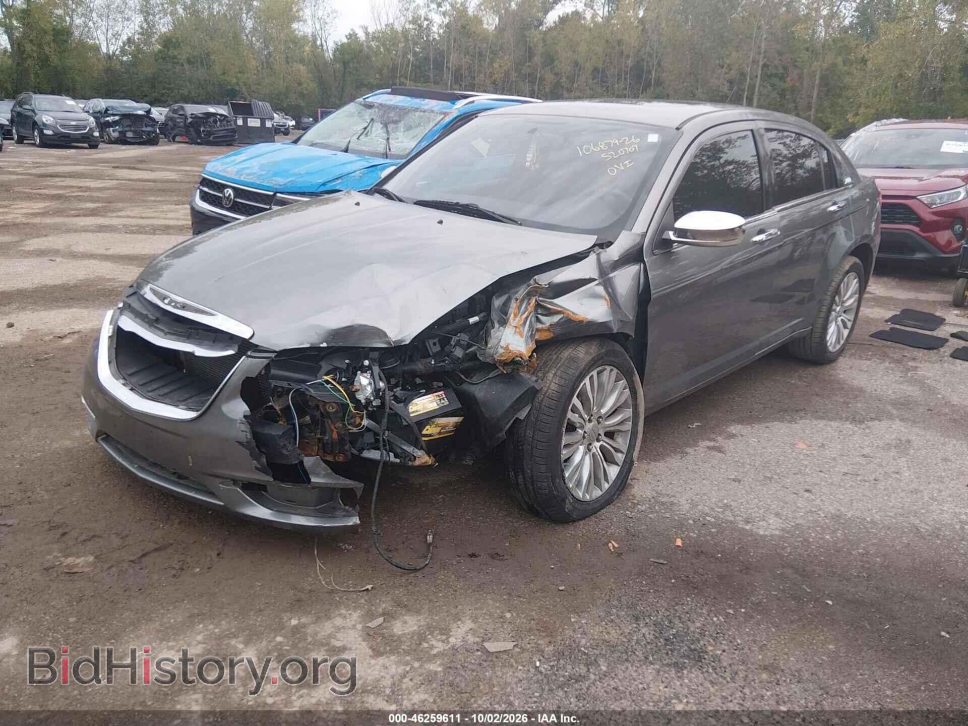 2013 CHRYSLER 200 - VIN: 1C3CCBCG2DN520707 - Photo 2