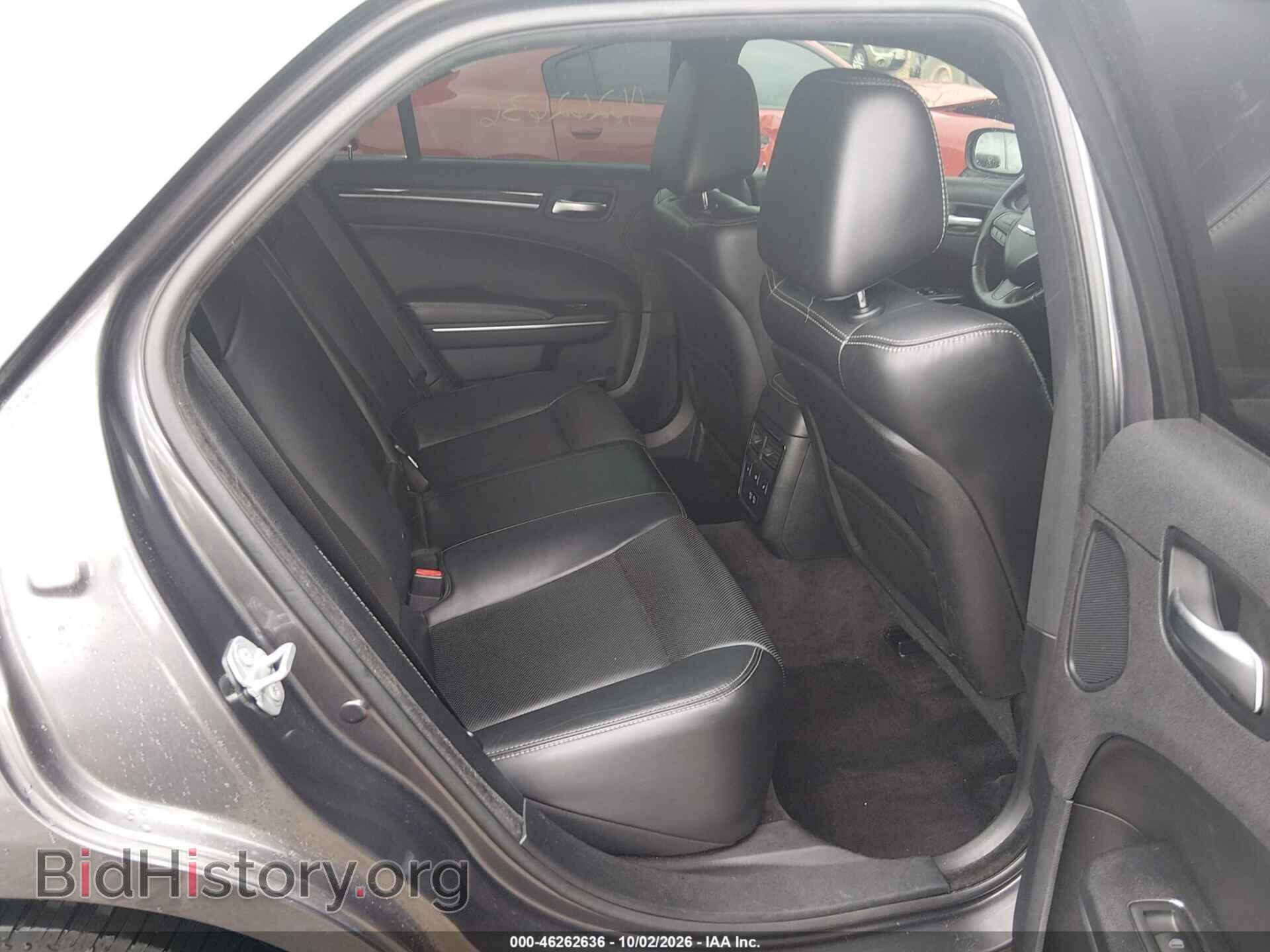 2017 CHRYSLER 300 - VIN: 2C3CCAGG3HH541892 - Photo 8