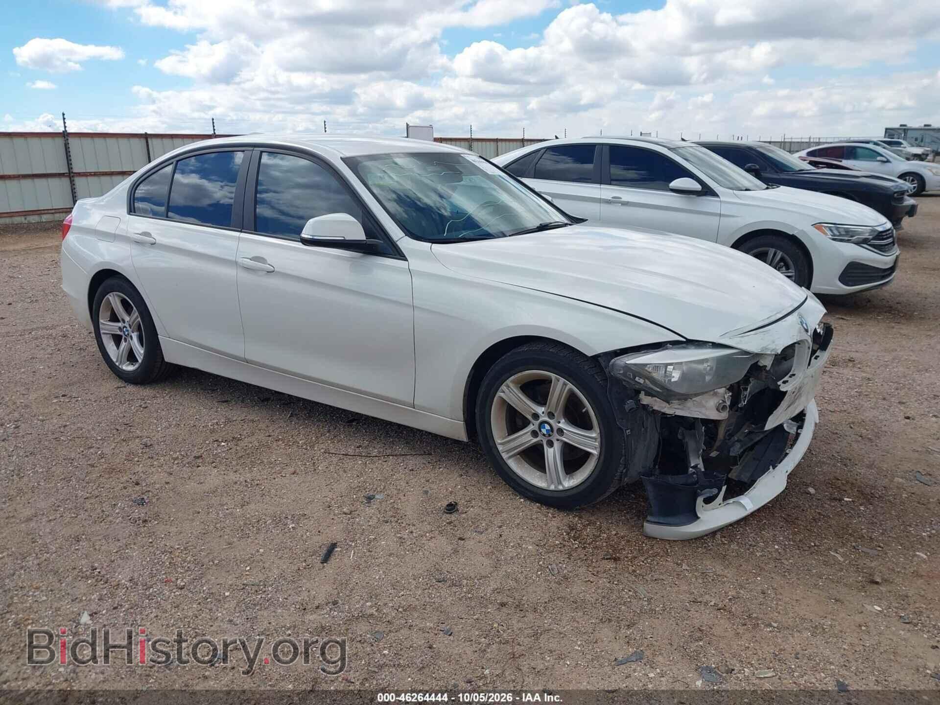 Фотография WBA3B1C59FK137551 - BMW 320I 2015