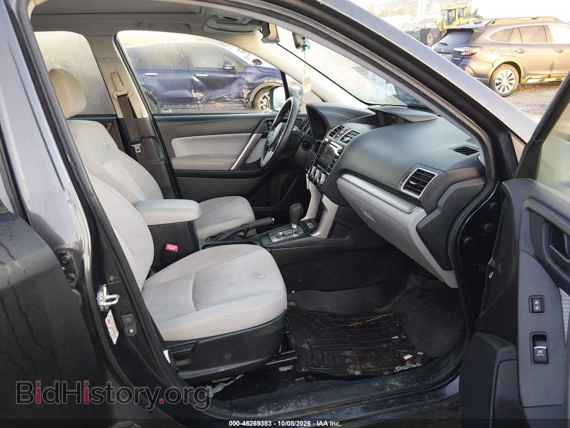 2017 SUBARU FORESTER - VIN: JF2SJAEC1HH594577 - Фото 5