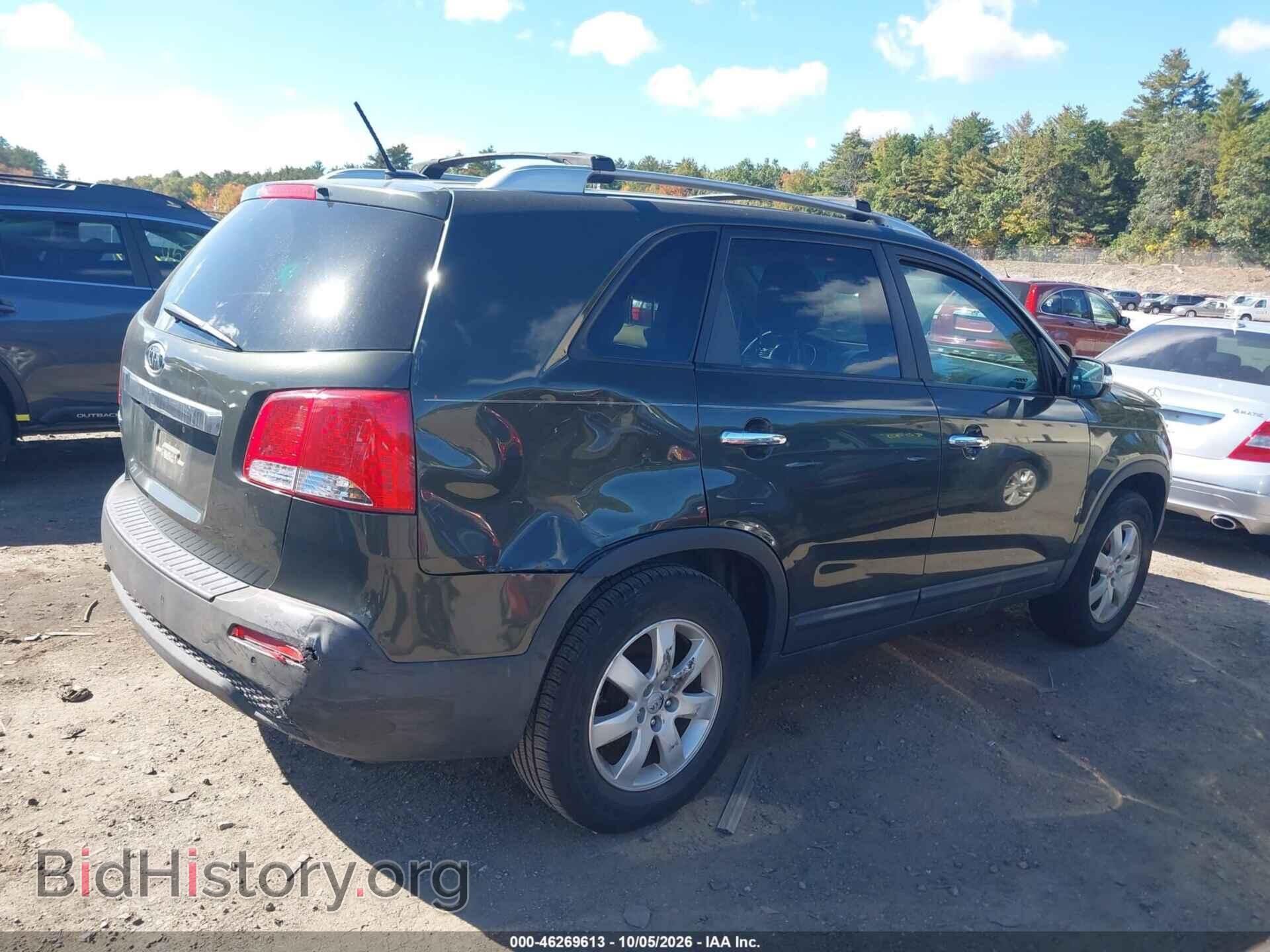 2012 KIA SORENTO - VIN: 5XYKT3A67CG211151 - Фото 4