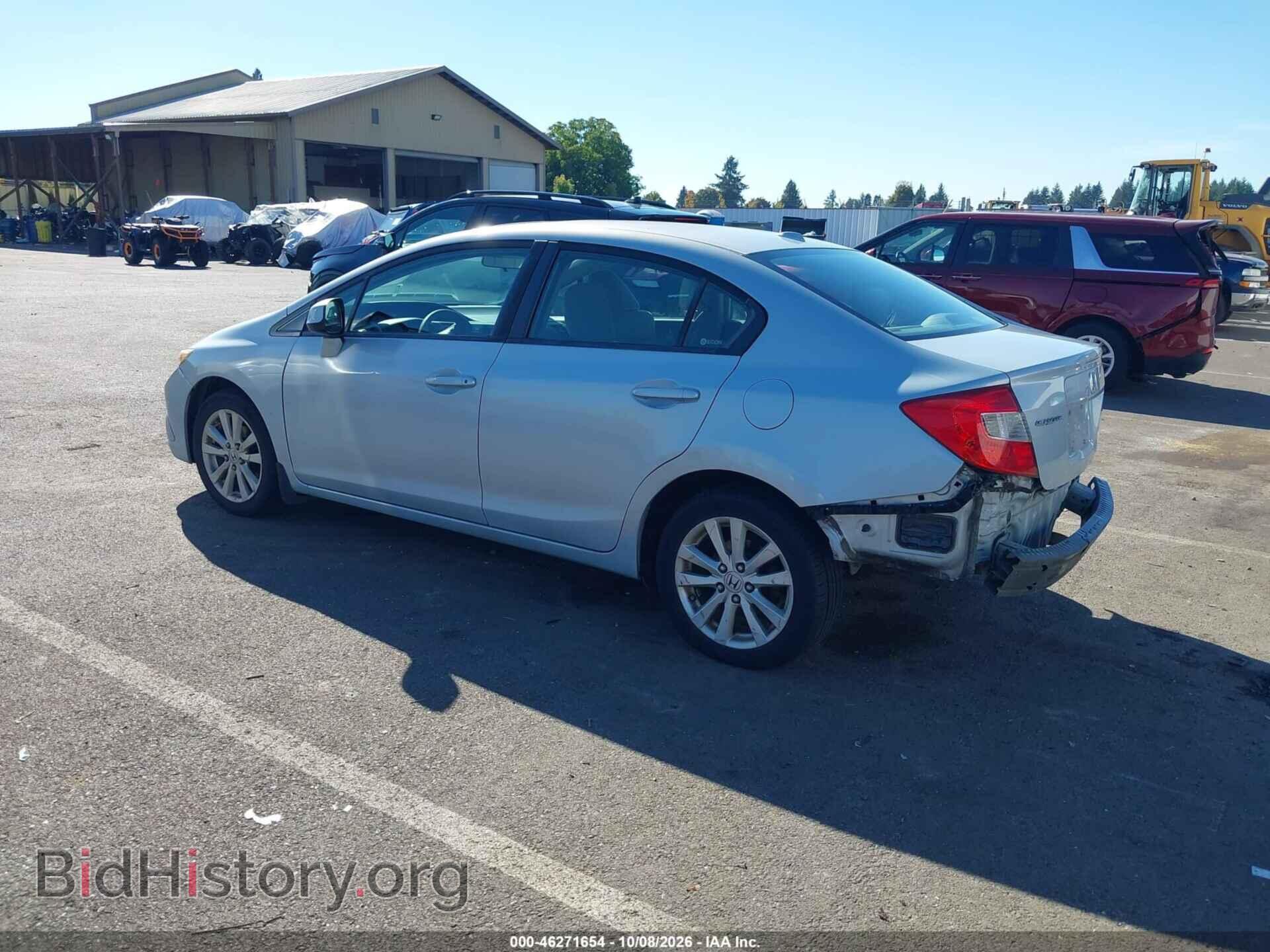 2012 HONDA CIVIC - VIN: 2HGFB2F82CH551433 - Фото 3