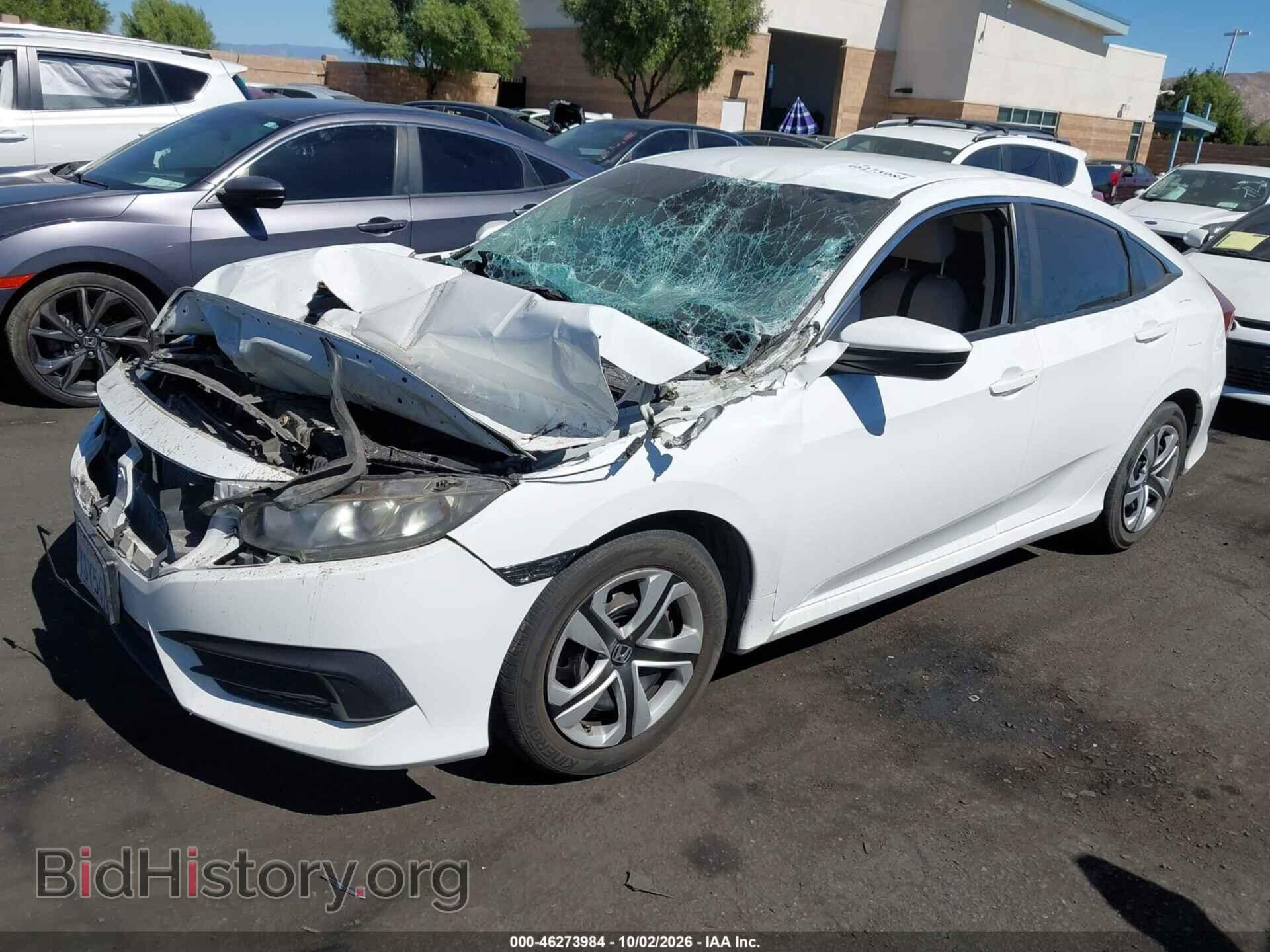 2018 HONDA CIVIC - VIN: 2HGFC2F57JH519089 - Фото 2