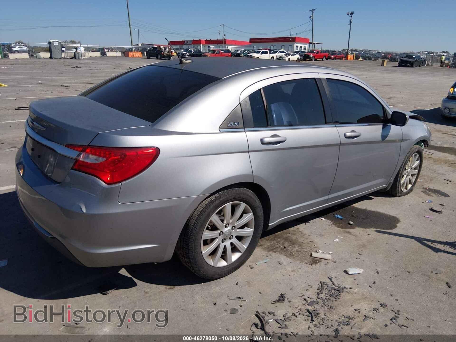 2014 CHRYSLER 200 - VIN: 1C3CCBBG8EN114028 - Фото 4