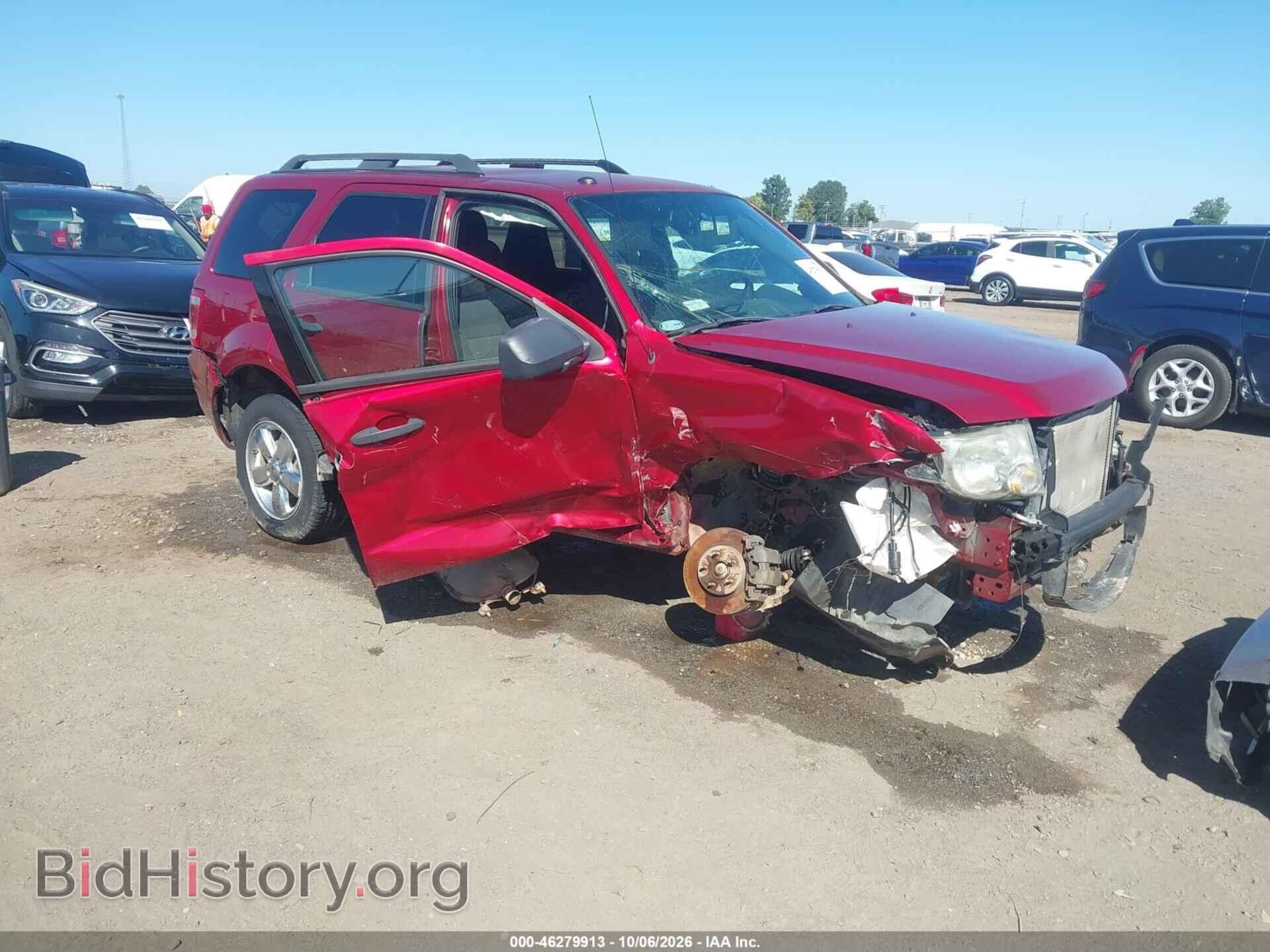 Photo 1FMCU9D79CKB63621 - FORD ESCAPE 2012