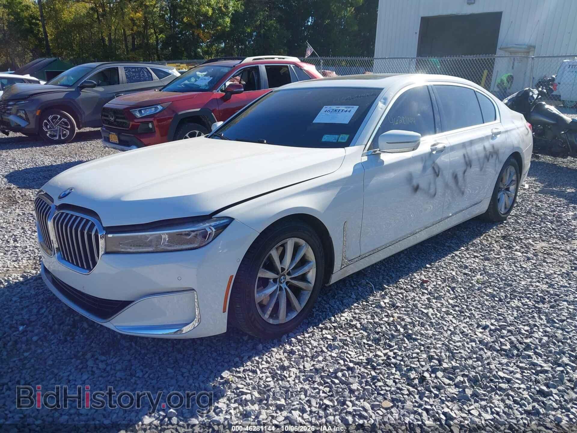 2021 BMW 740I - VIN: WBA7T2C02MCG34525 - Фото 2