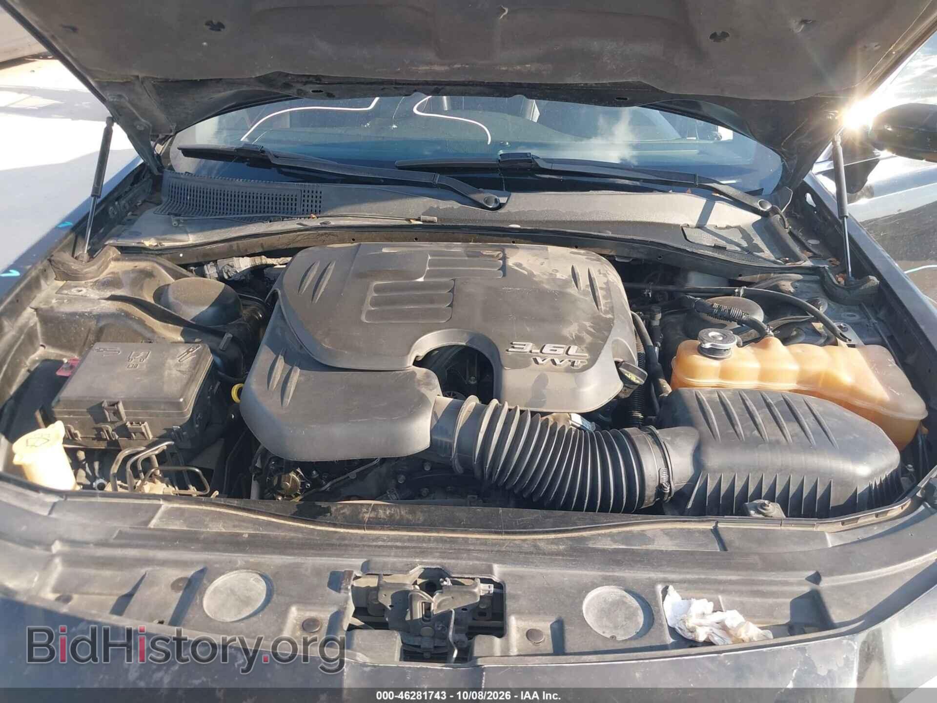 2013 CHRYSLER 300 - VIN: 2C3CCAAG0DH568728 - Фото 10