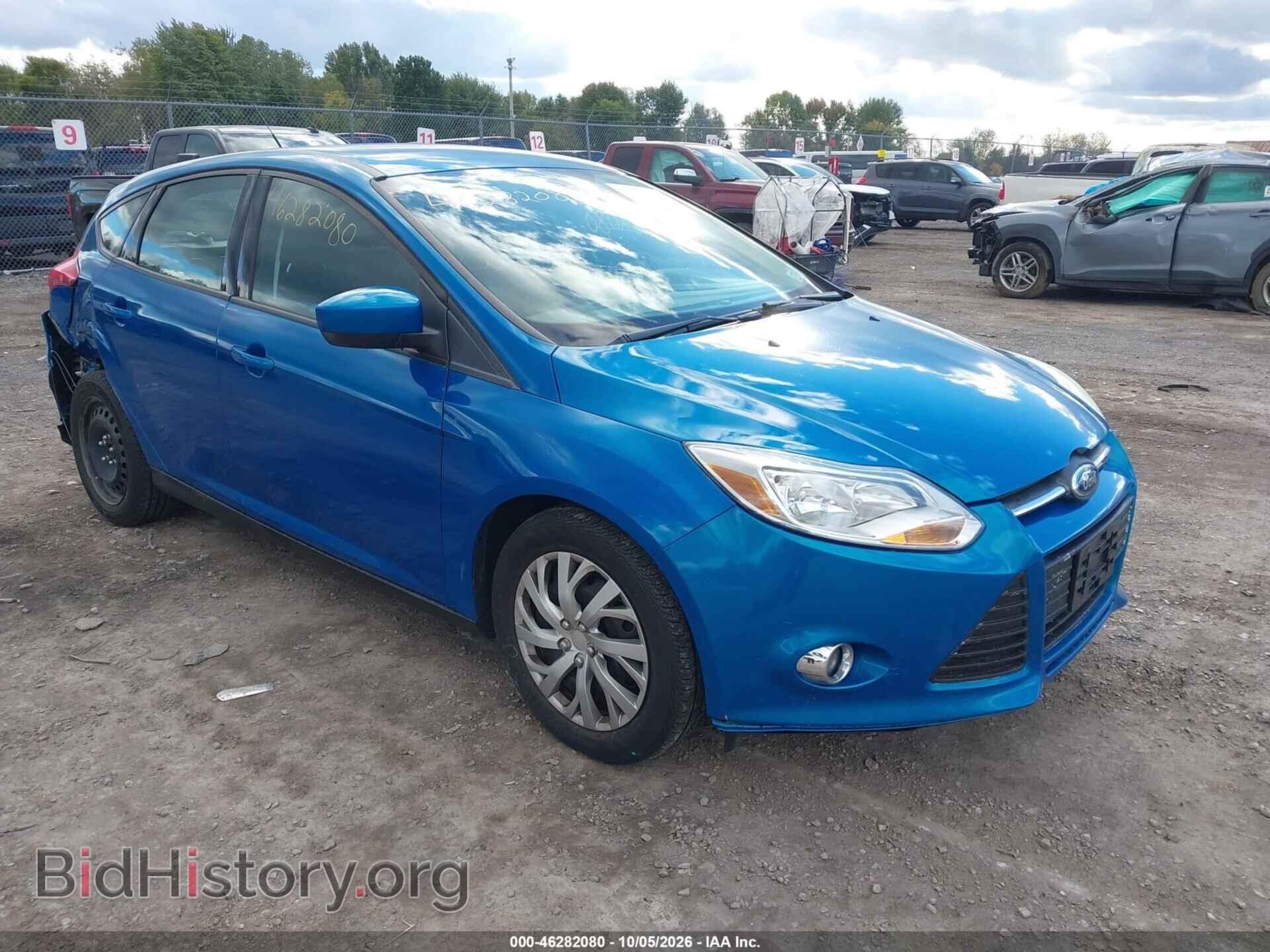 Photo 1FAHP3K24CL119242 - FORD FOCUS 2012