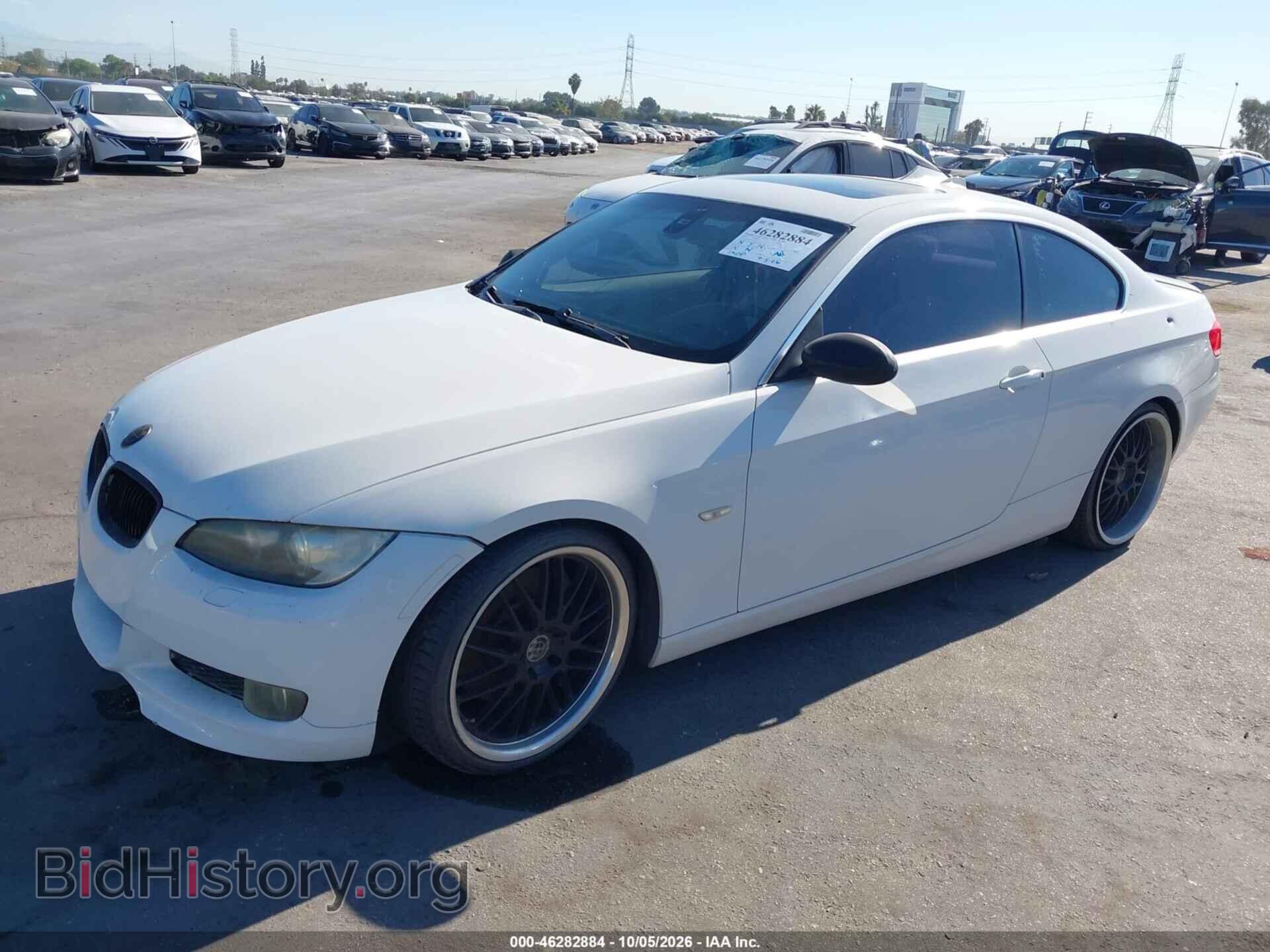 2007 BMW 335I - VIN: WBAWB73527P033164 - Photo 2