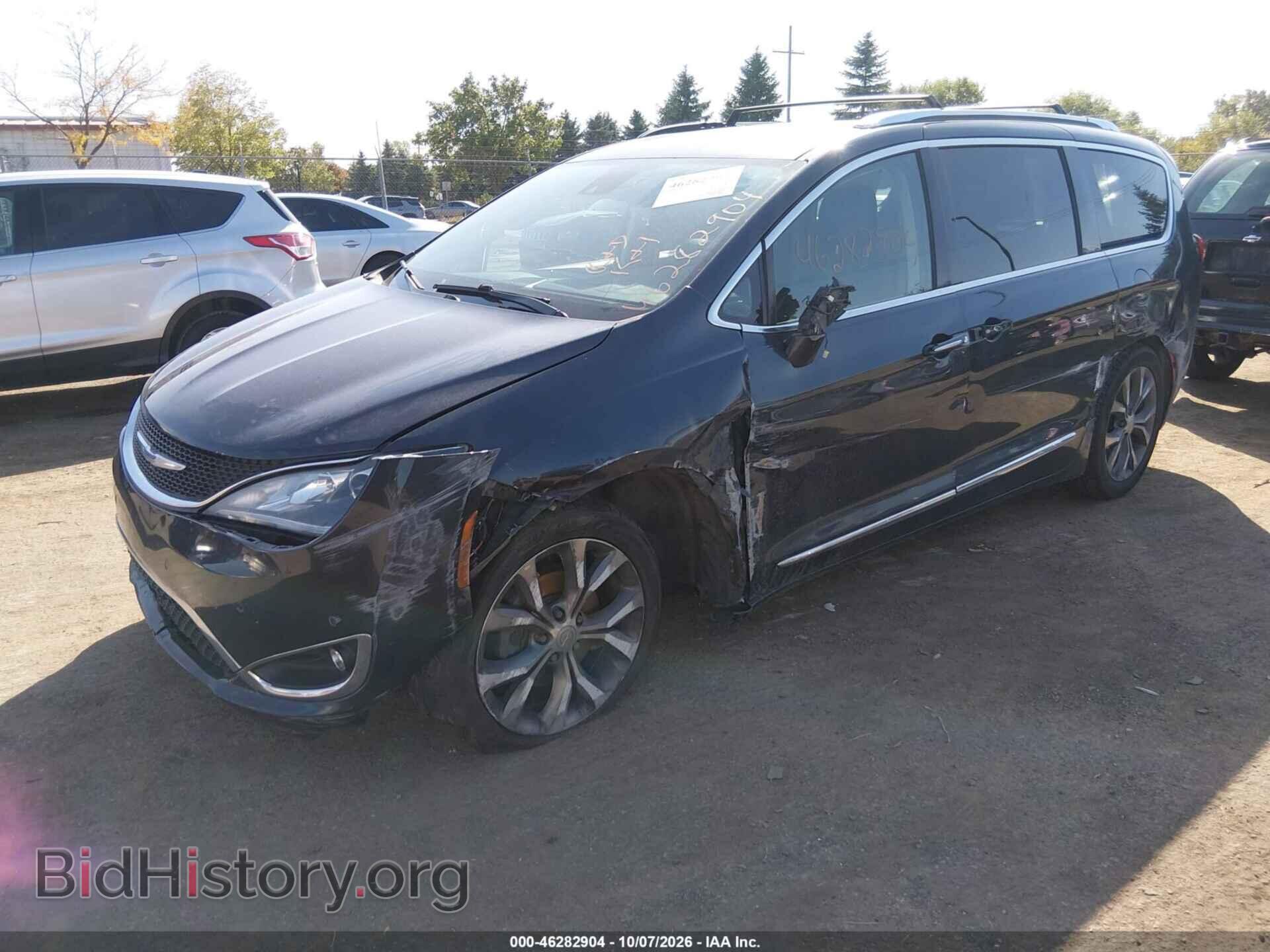 2019 CHRYSLER PACIFICA - VIN: 2C4RC1GG7KR588155 - Photo 2