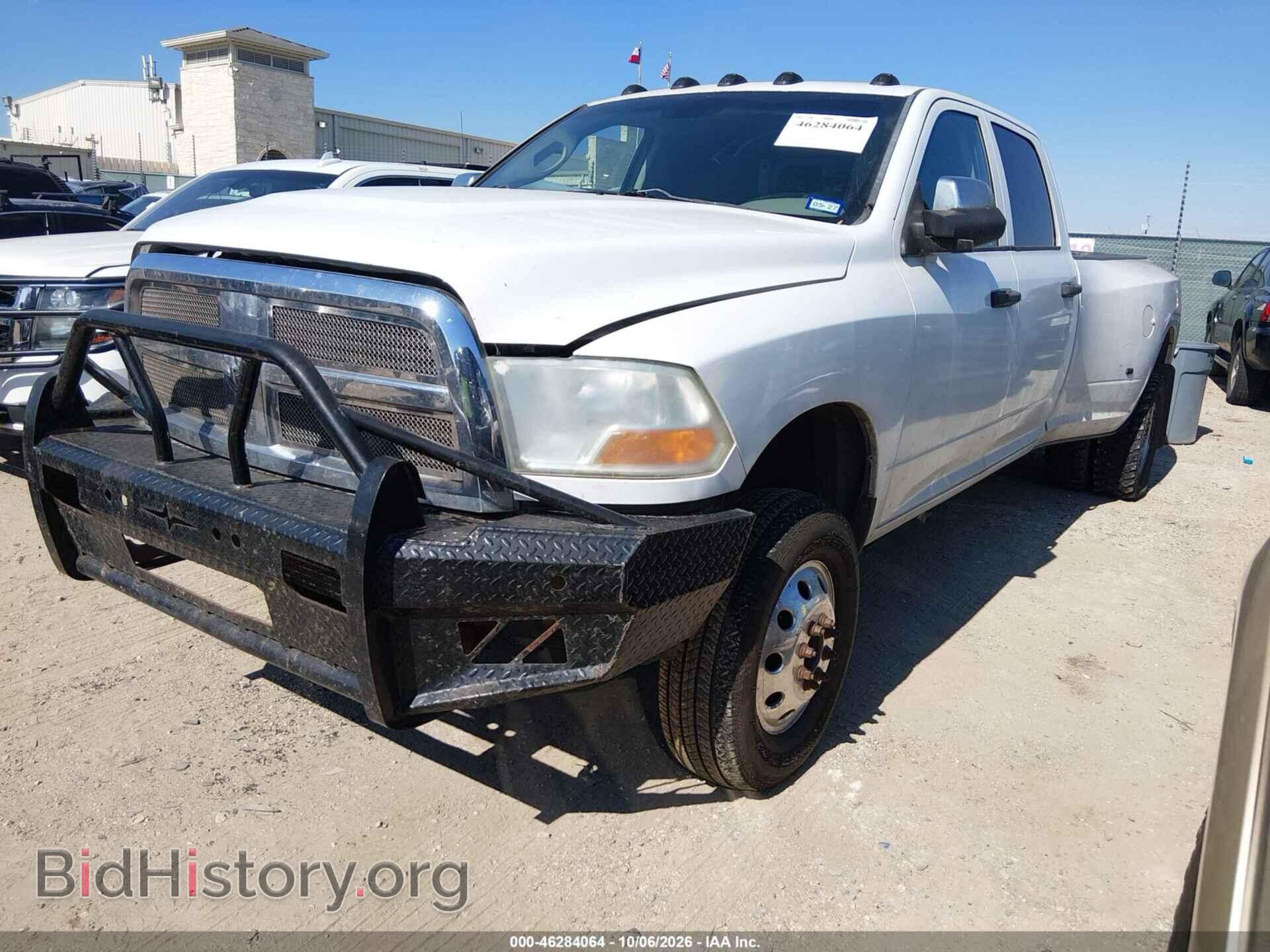 2012 RAM 3500 - VIN: 3C63DRGLXCG237916 - Photo 2