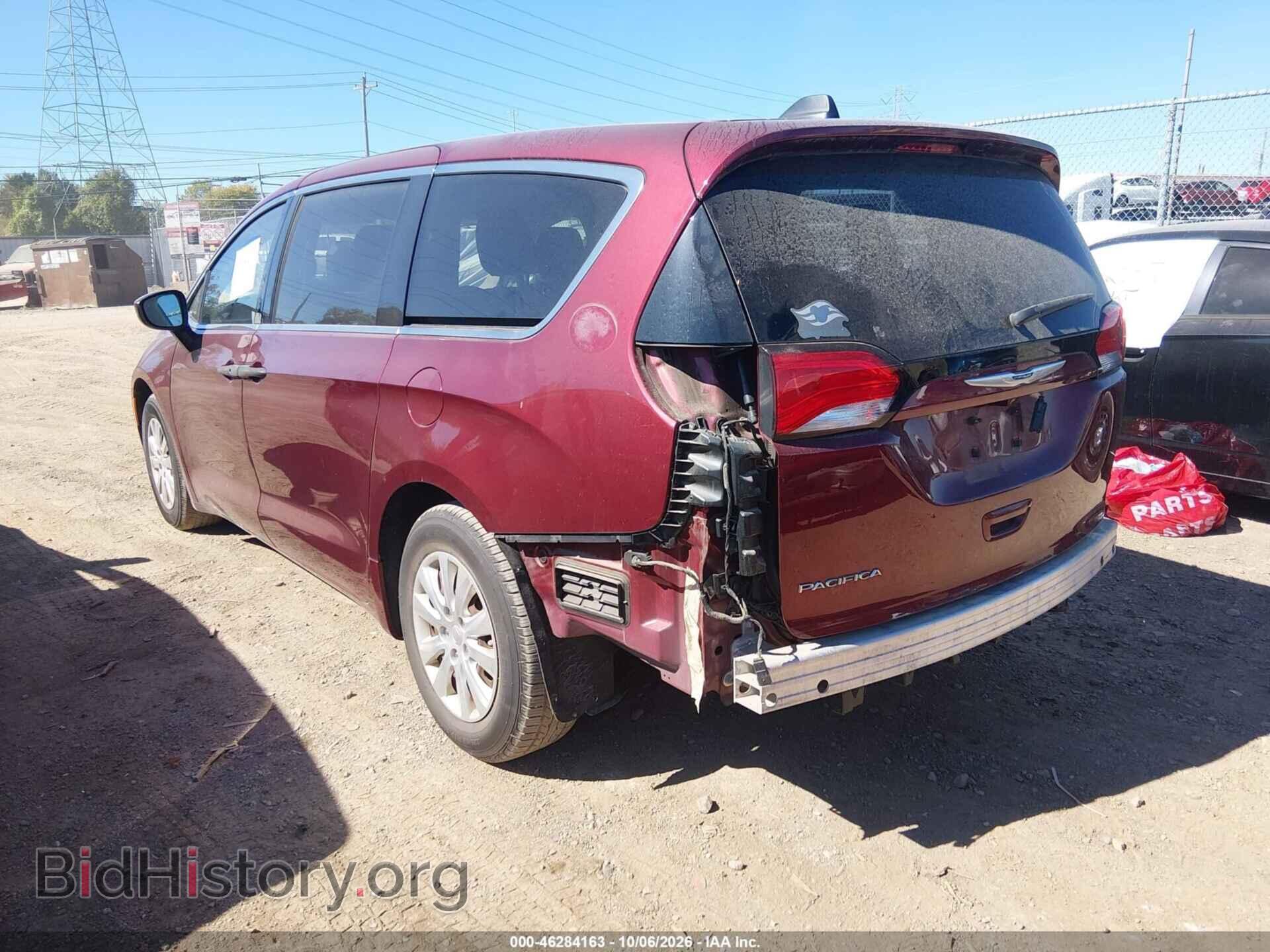 2018 CHRYSLER PACIFICA - VIN: 2C4RC1AG8JR237228 - Photo 3